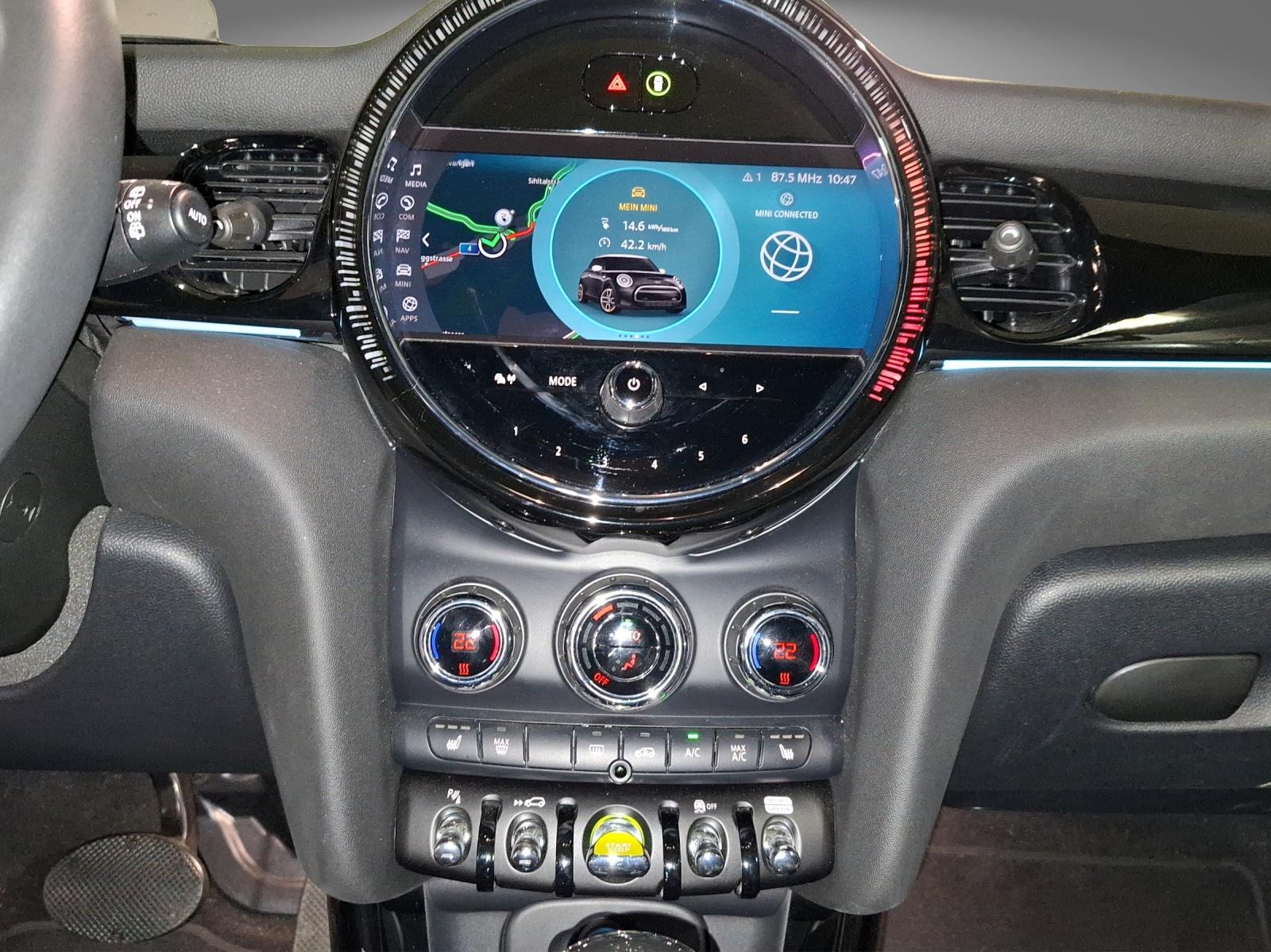 MINI F56 Cooper SE-image-10