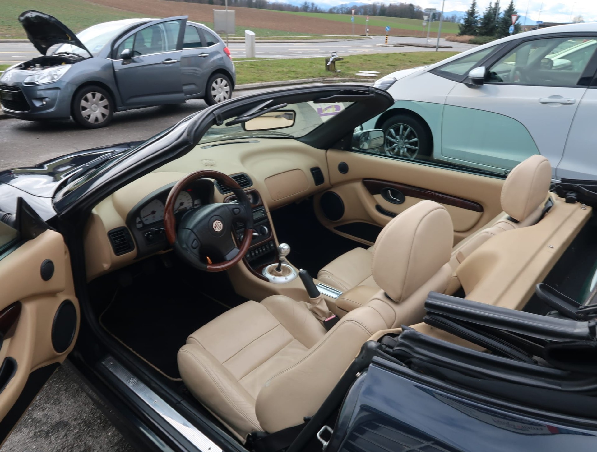 MG TF 135 cabriolet-image-14