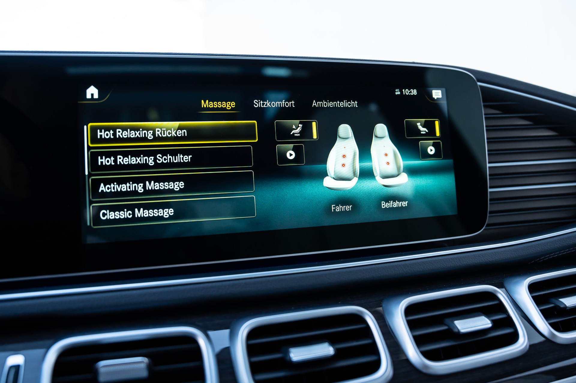 MERCEDES-BENZ GLE 400 d 4Matic AMG Line 9G-Tronic-image-30
