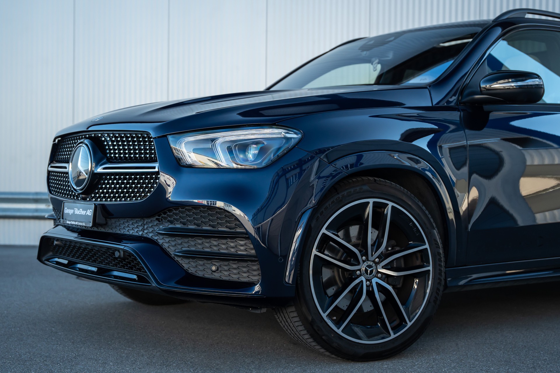 MERCEDES-BENZ GLE 400 d 4Matic AMG Line 9G-Tronic-image-6