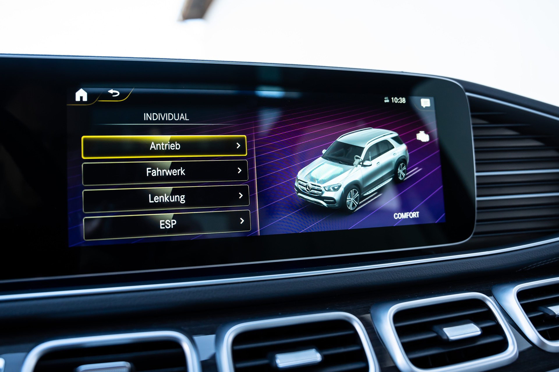 MERCEDES-BENZ GLE 400 d 4Matic AMG Line 9G-Tronic-image-27
