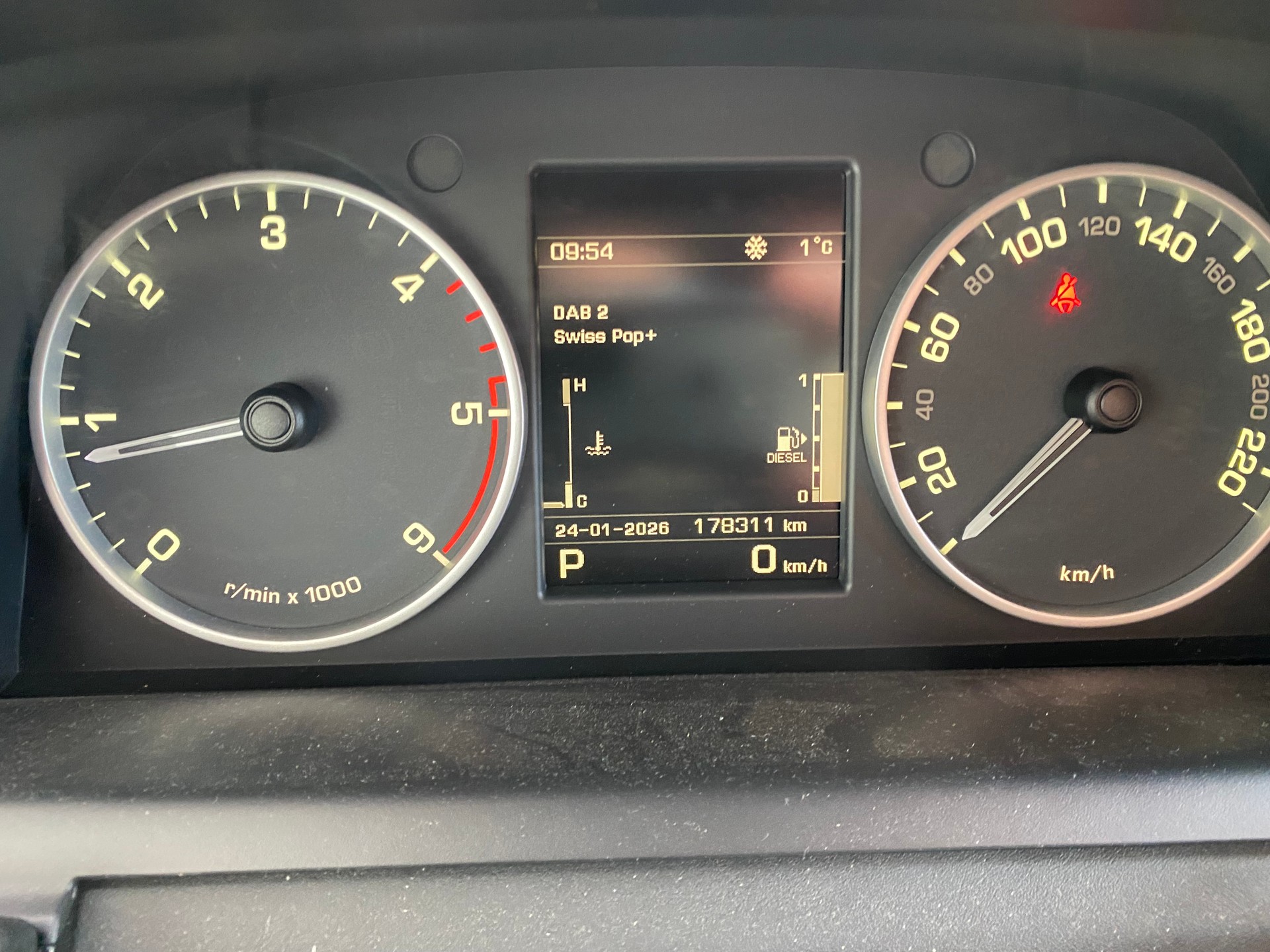 LAND ROVER Range Rover Sport 3.0 TDV6 Autobiography Automatic-image-9
