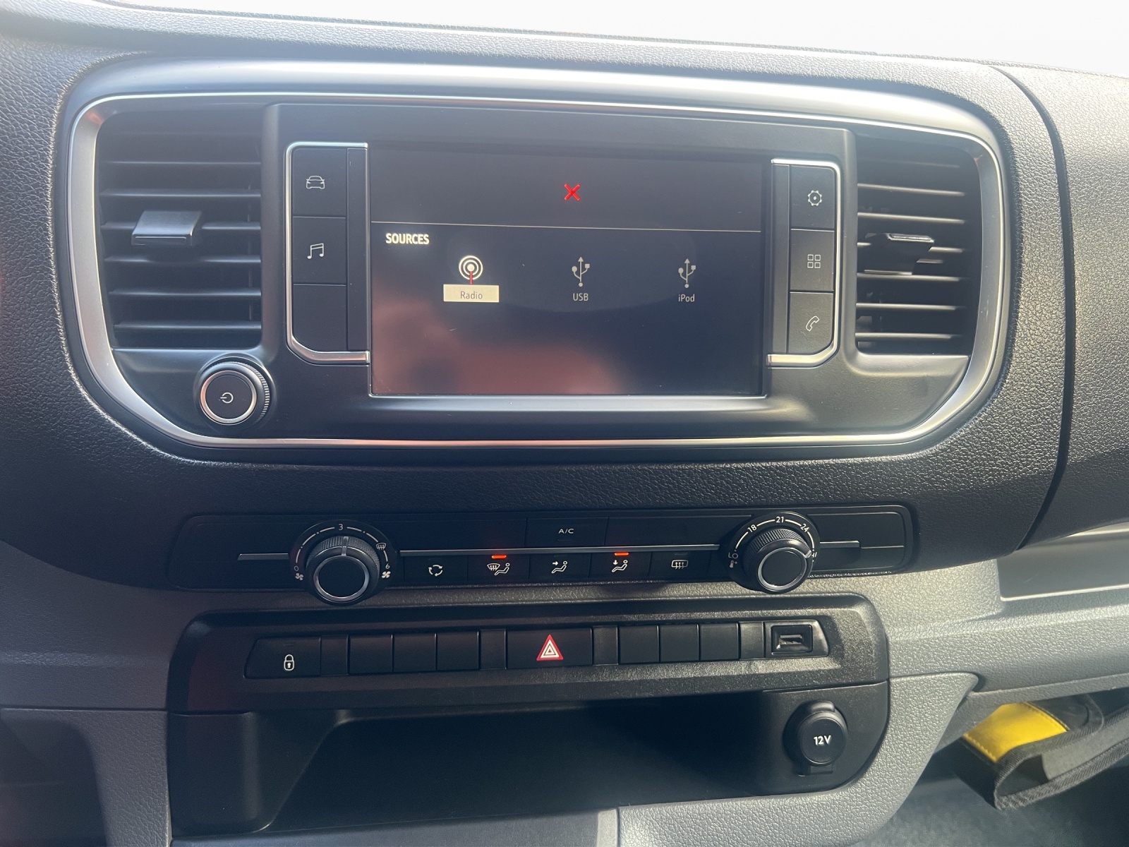OPEL Vivaro Combi 2.0 CDTI Essentia s/s M-image-13