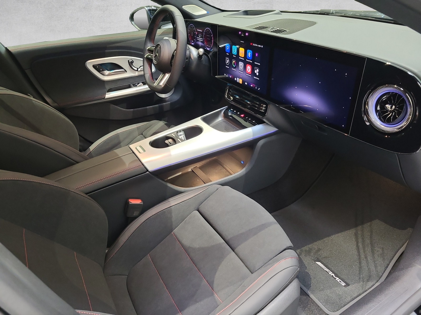 MERCEDES-BENZ CLA 200 8G-DCT 4Matic-image-7