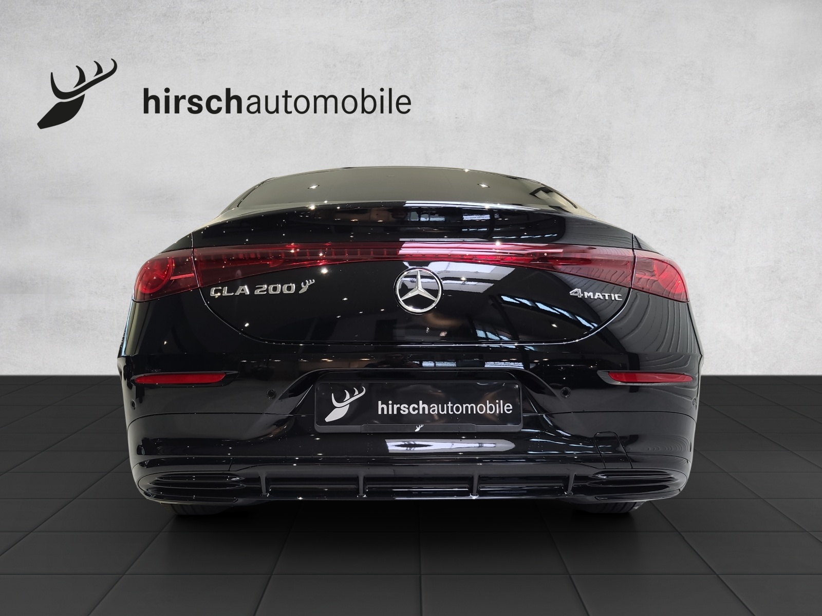 MERCEDES-BENZ CLA 200 8G-DCT 4Matic-image-2