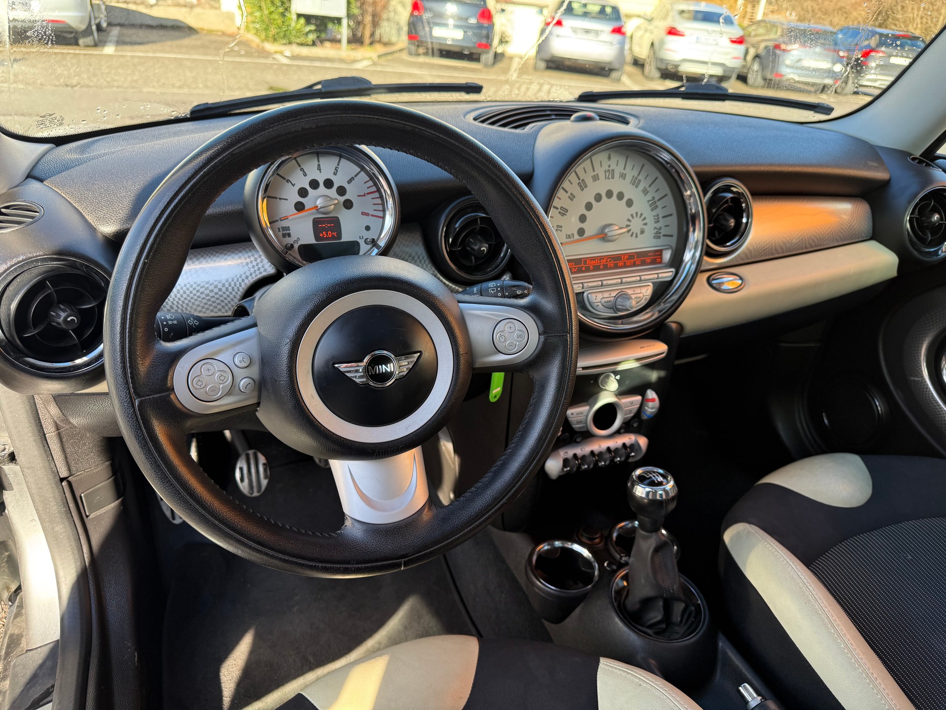 MINI Cooper S-image-8