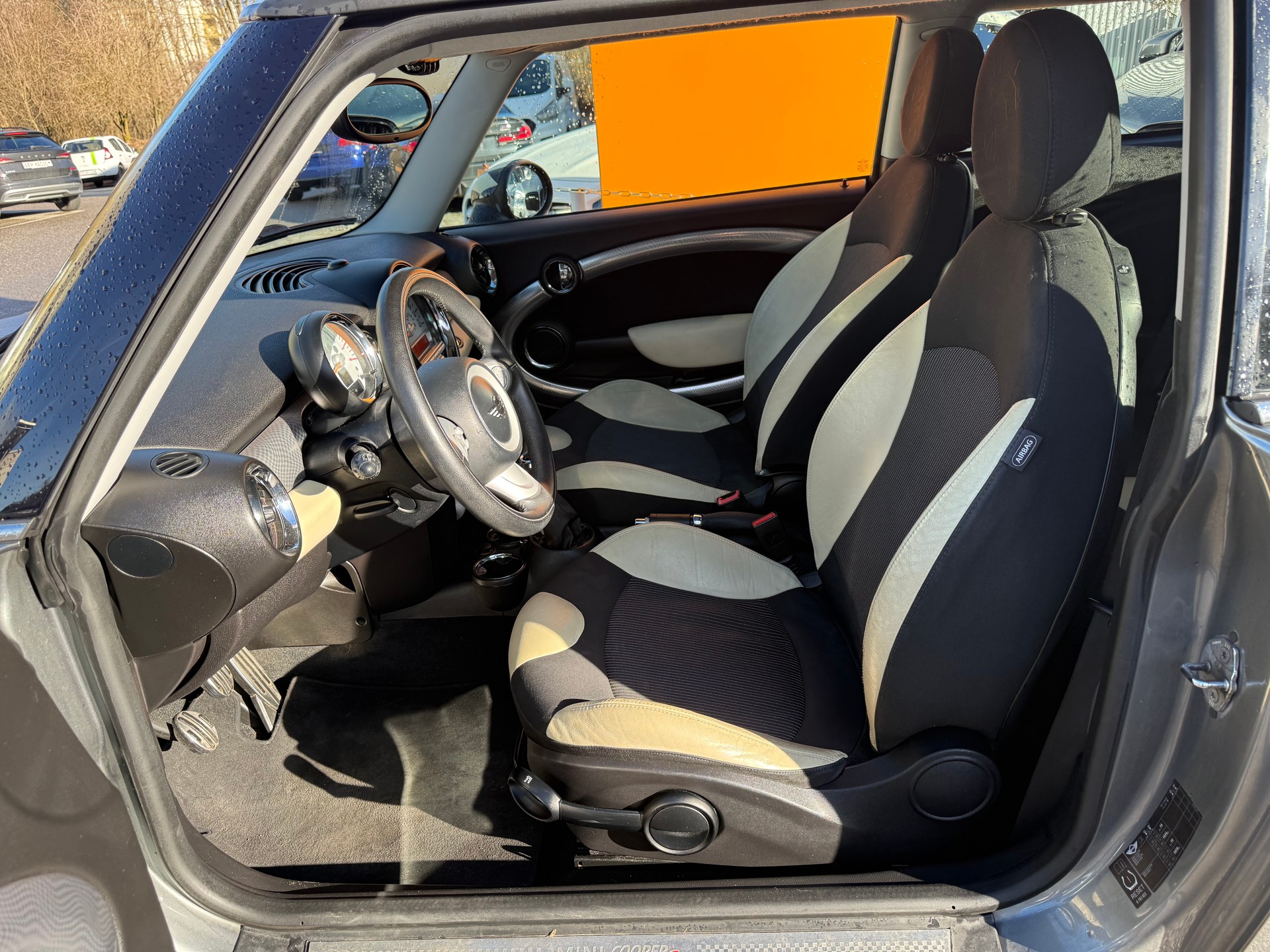 MINI Cooper S-image-4