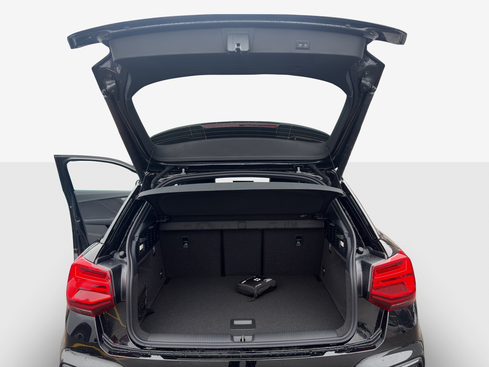 AUDI Q2 35 TFSI S line S-tronic-image-12