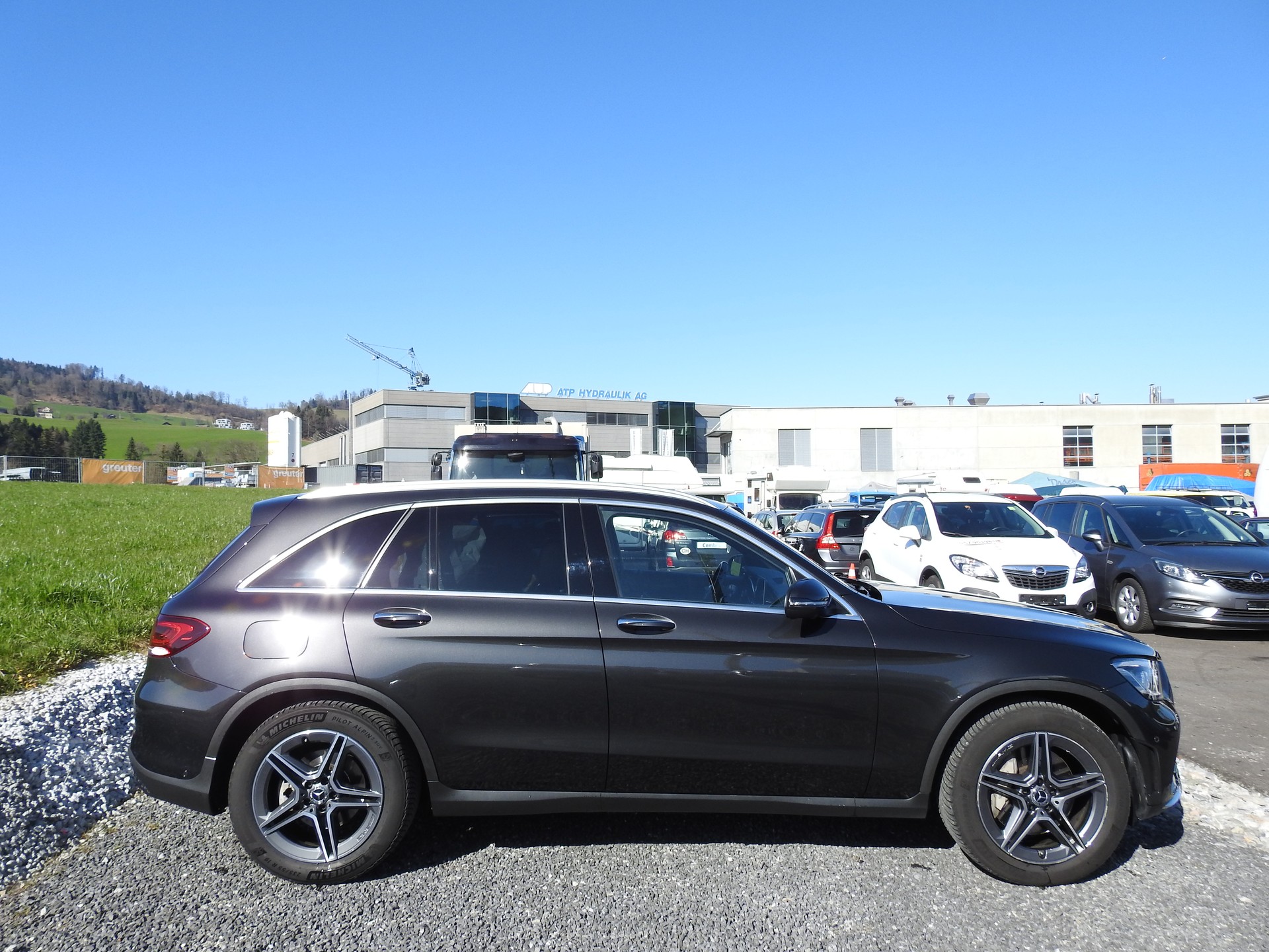 MERCEDES-BENZ GLC 220 d AMG Line 4Matic 9G-Tronic-image-6