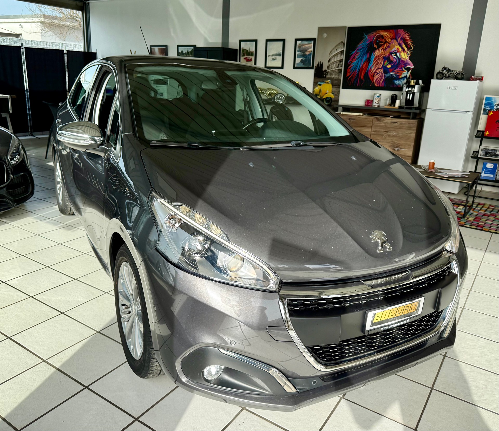 PEUGEOT 208 1.2 PureTech Active EAT6-image-0
