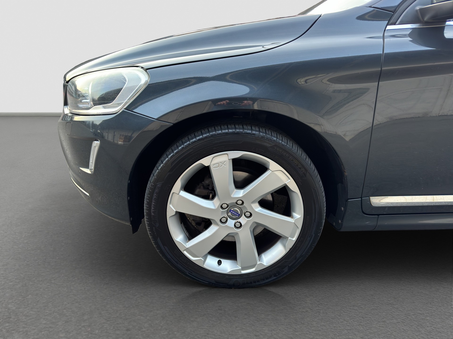 VOLVO XC60 D4 AWD Summum Geartronic-image-15