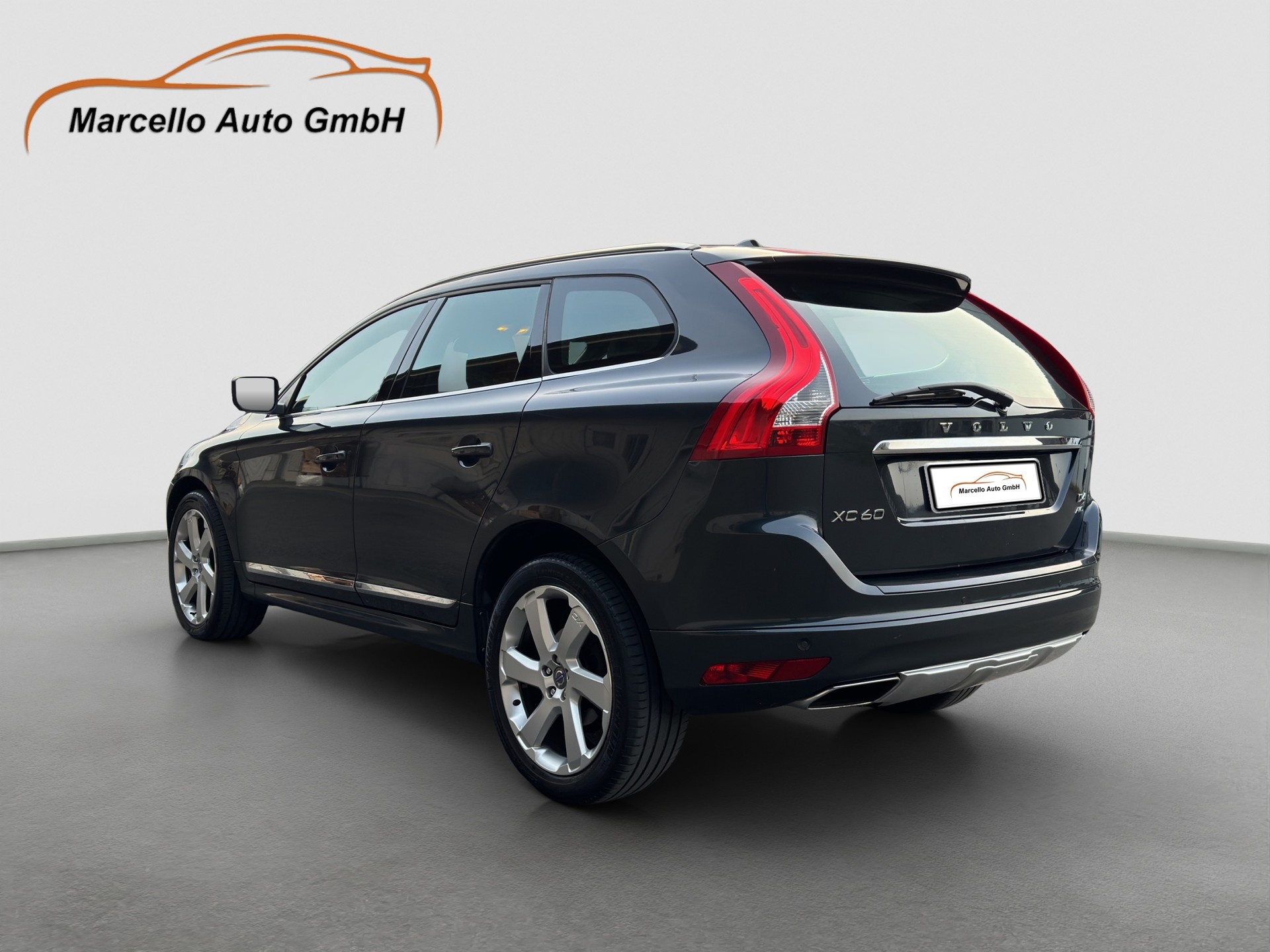 VOLVO XC60 D4 AWD Summum Geartronic-image-13