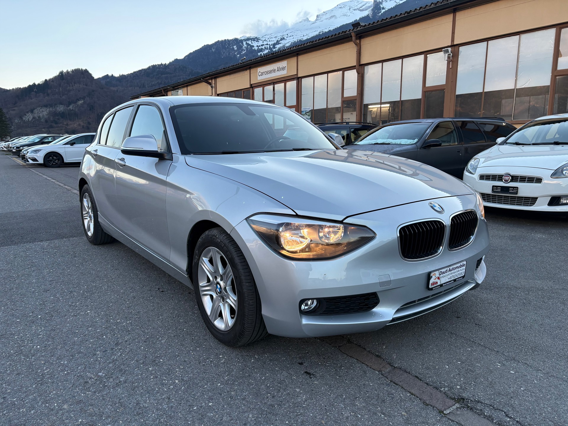 BMW 116i Urban Line Steptronic-image-2