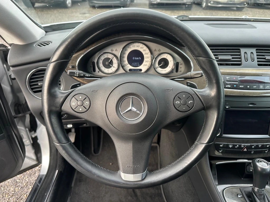MERCEDES-BENZ CLS 350 CDI (320 CDI) 7G-Tronic-image-6