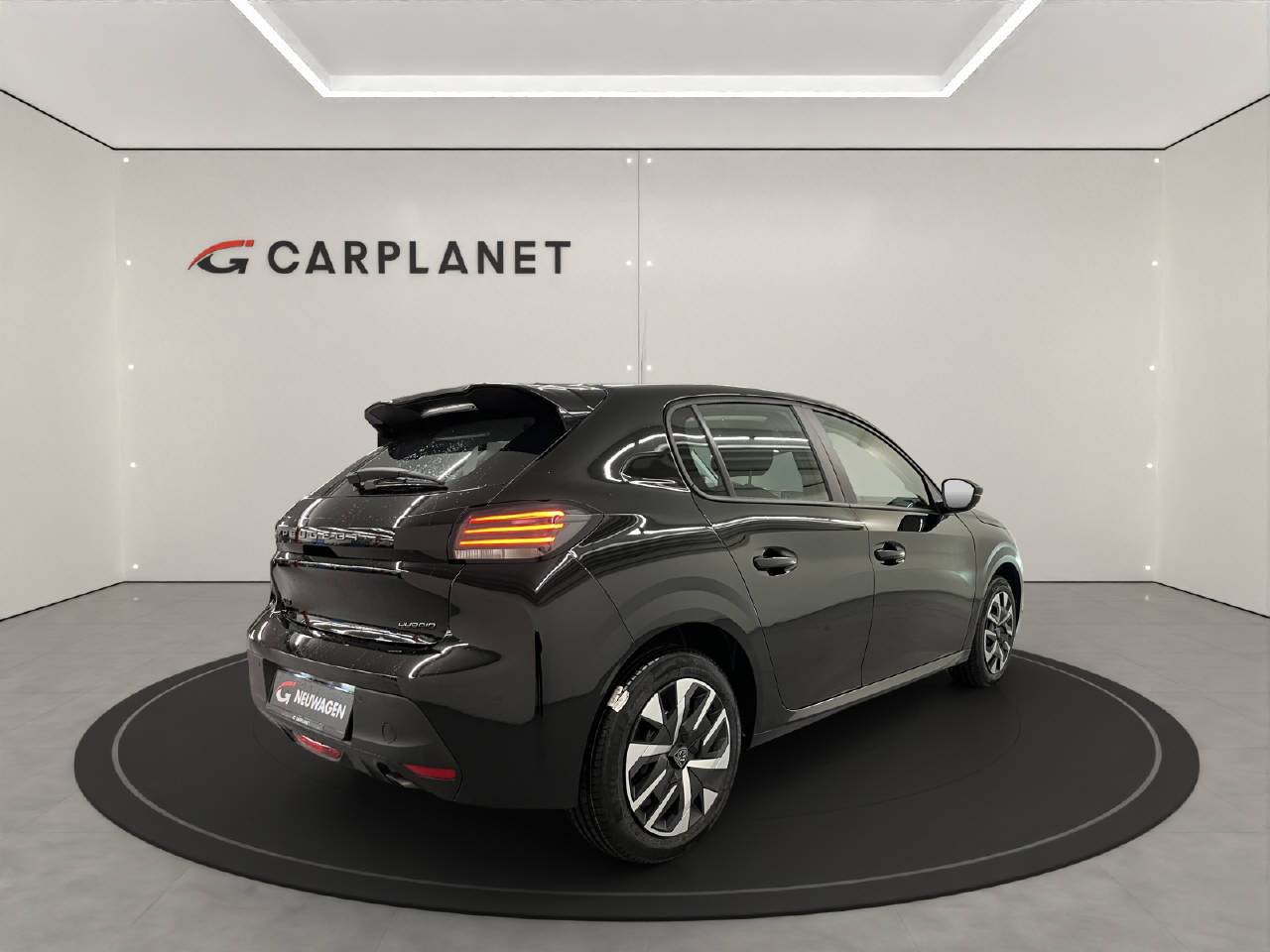 PEUGEOT 208 1.2 Hybrid Style-image-3