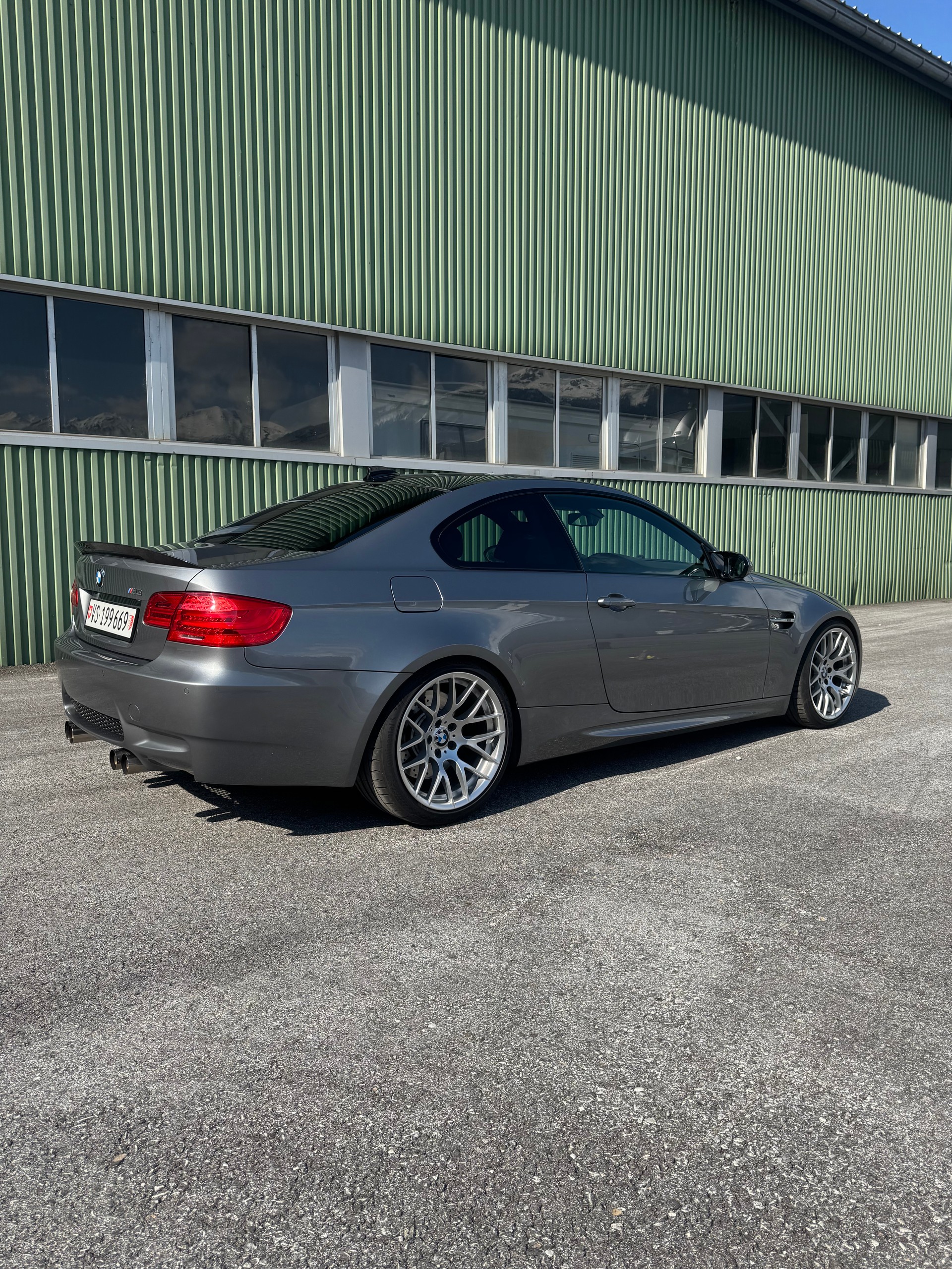 BMW M3 Coupé-image-4