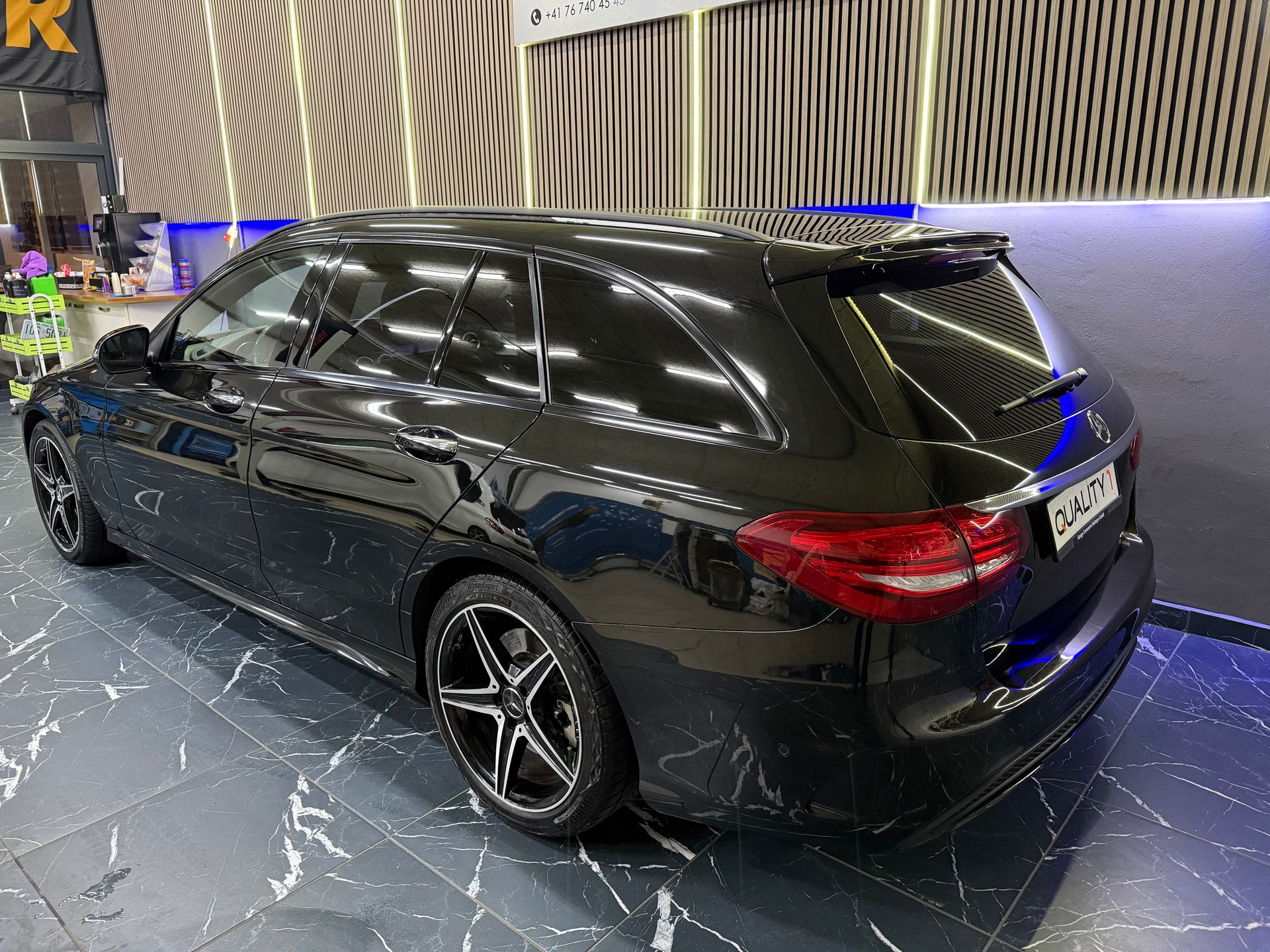 MERCEDES-BENZ C 43 AMG 4Matic 9G-Tronic-image-3