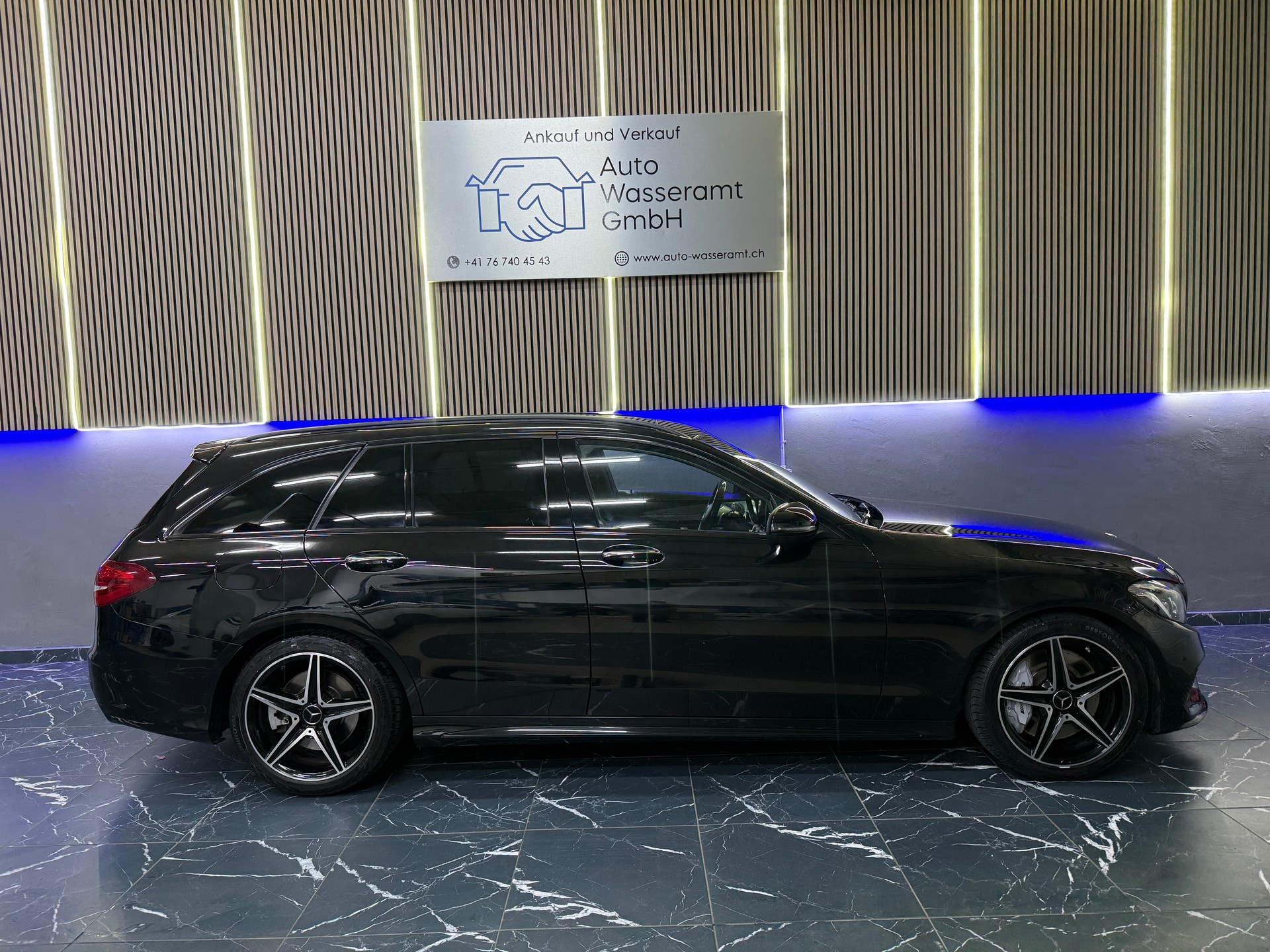 MERCEDES-BENZ C 43 AMG 4Matic 9G-Tronic-image-7