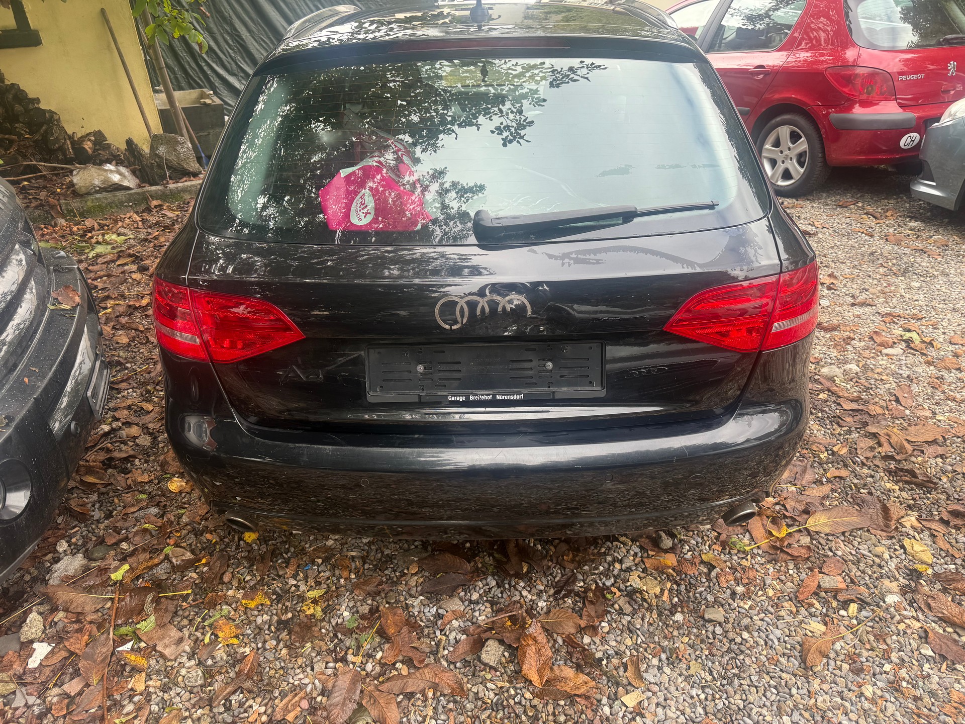 AUDI A4 Avant 3.2 FSI quattro tiptronic-image-3