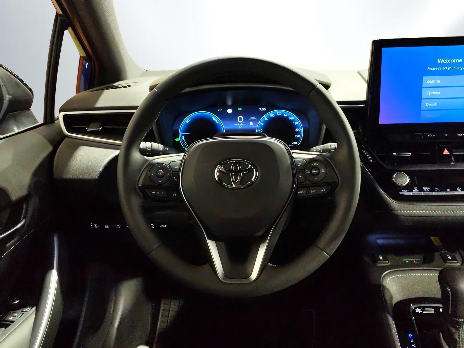 TOYOTA Corolla Touring Sports 2.0 HSD Swiss Edition-image-10