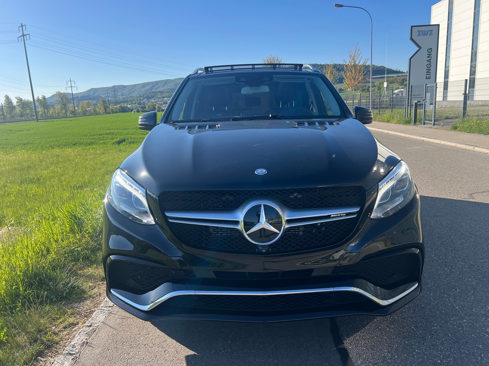 MERCEDES-BENZ GLE 500 e 4Matic 7G-Tronic -AMG Line-image-4
