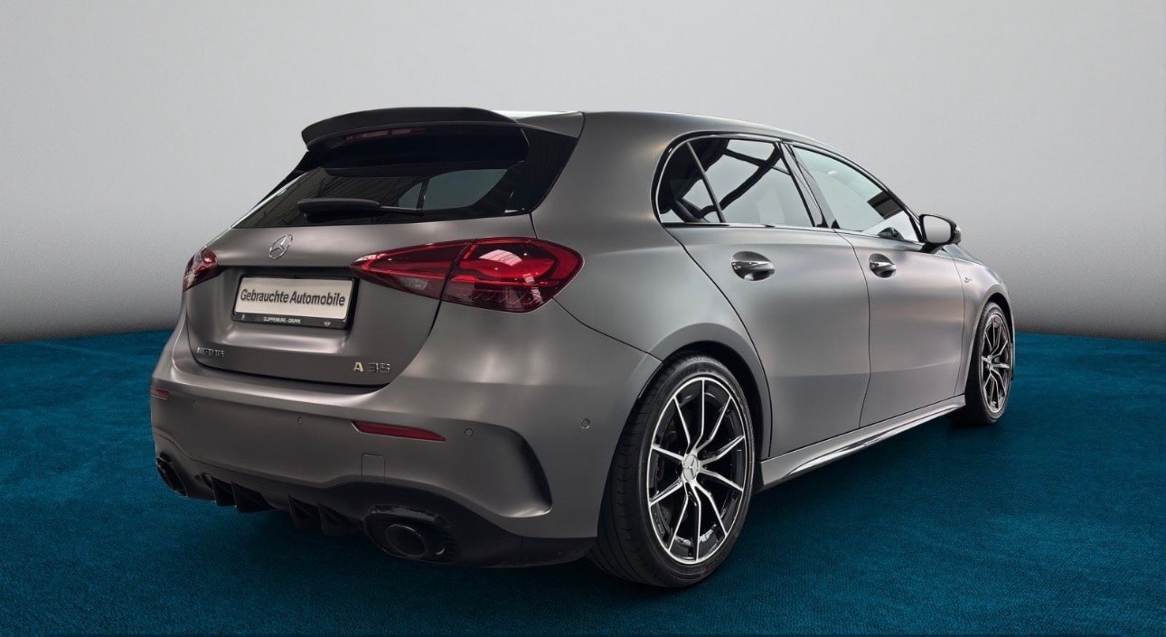 MERCEDES-BENZ A 35 AMG 4Matic Speedshift DCT 8G Mountaingrau Magno-image-4