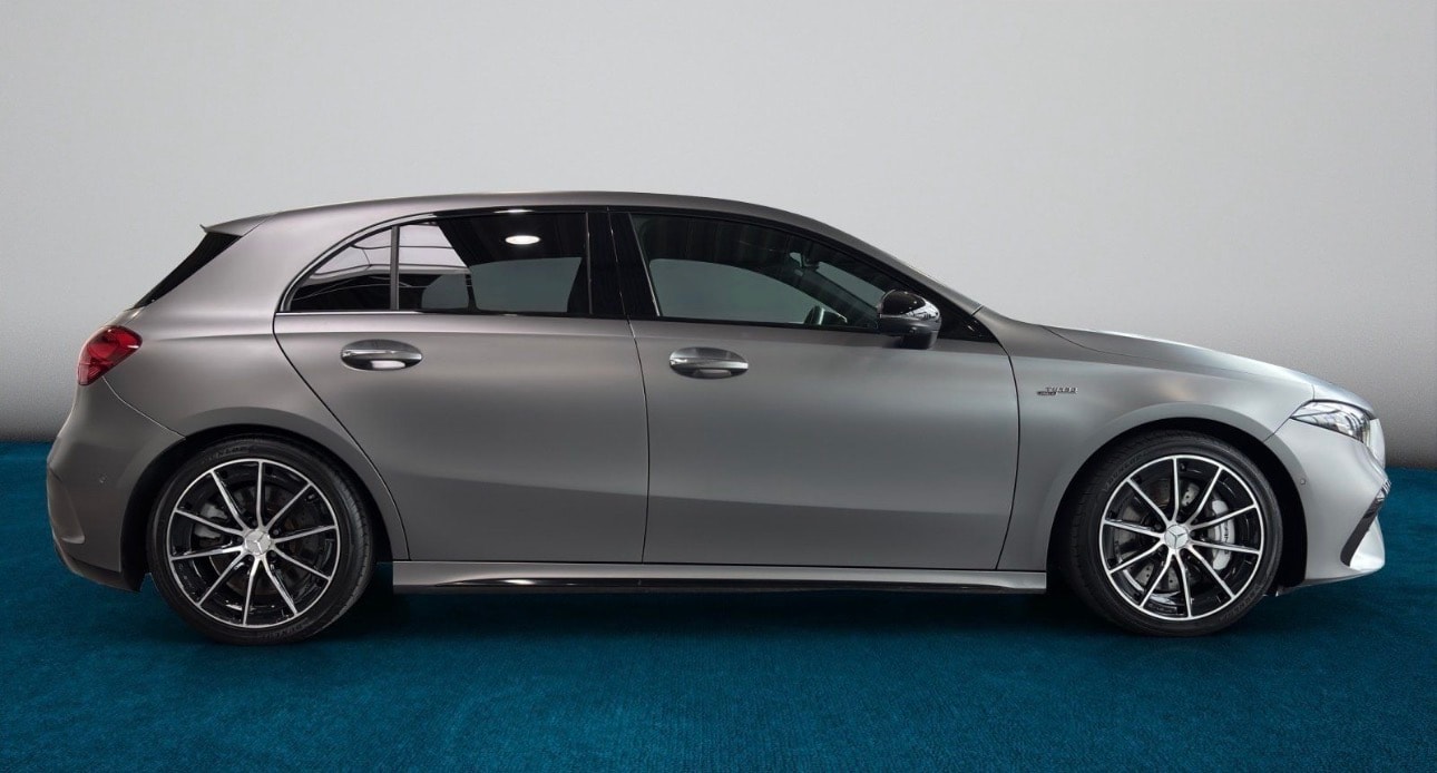 MERCEDES-BENZ A 35 AMG 4Matic Speedshift DCT 8G Mountaingrau Magno-image-5