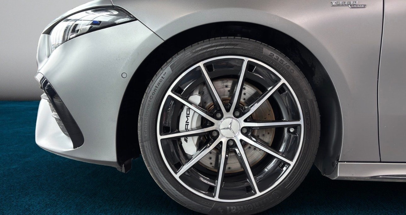 MERCEDES-BENZ A 35 AMG 4Matic Speedshift DCT 8G Mountaingrau Magno-image-8