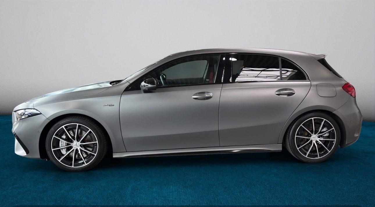 MERCEDES-BENZ A 35 AMG 4Matic Speedshift DCT 8G Mountaingrau Magno-image-1