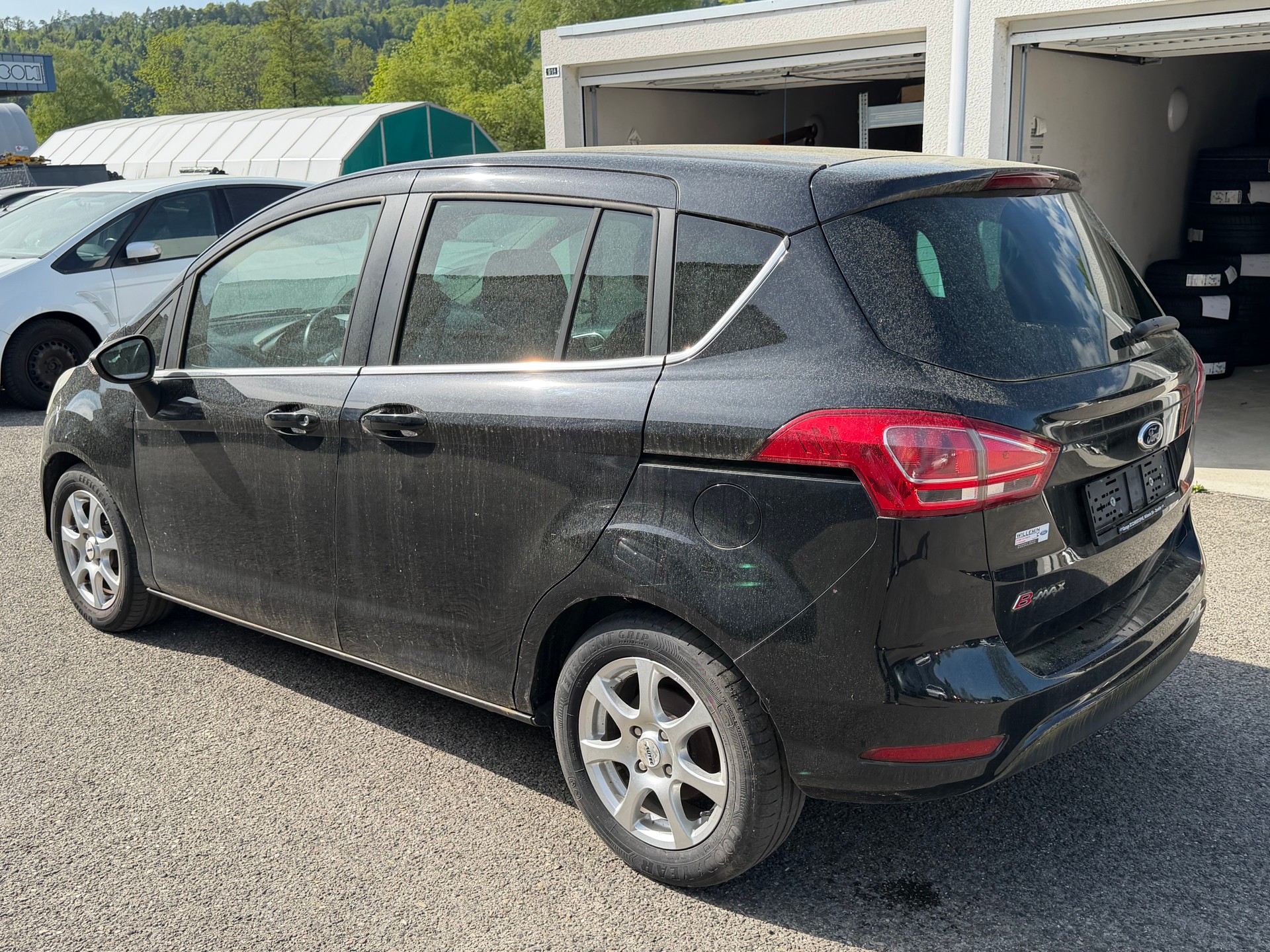 FORD B-Max 1.0 SCTi Titanium-image-2