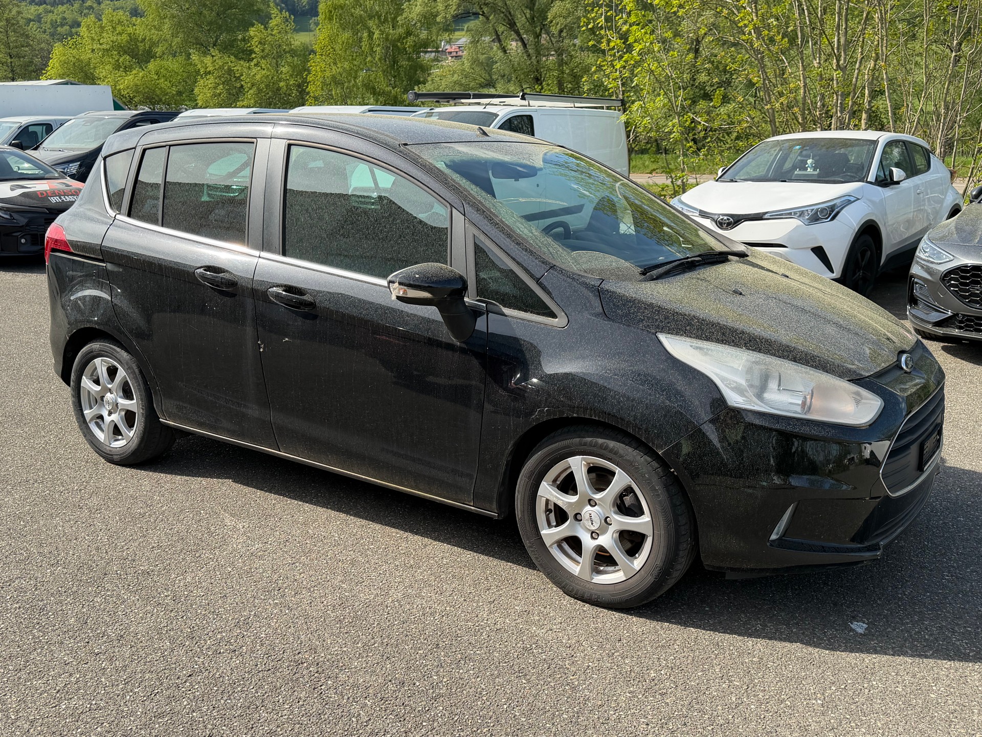 FORD B-Max 1.0 SCTi Titanium-image-5