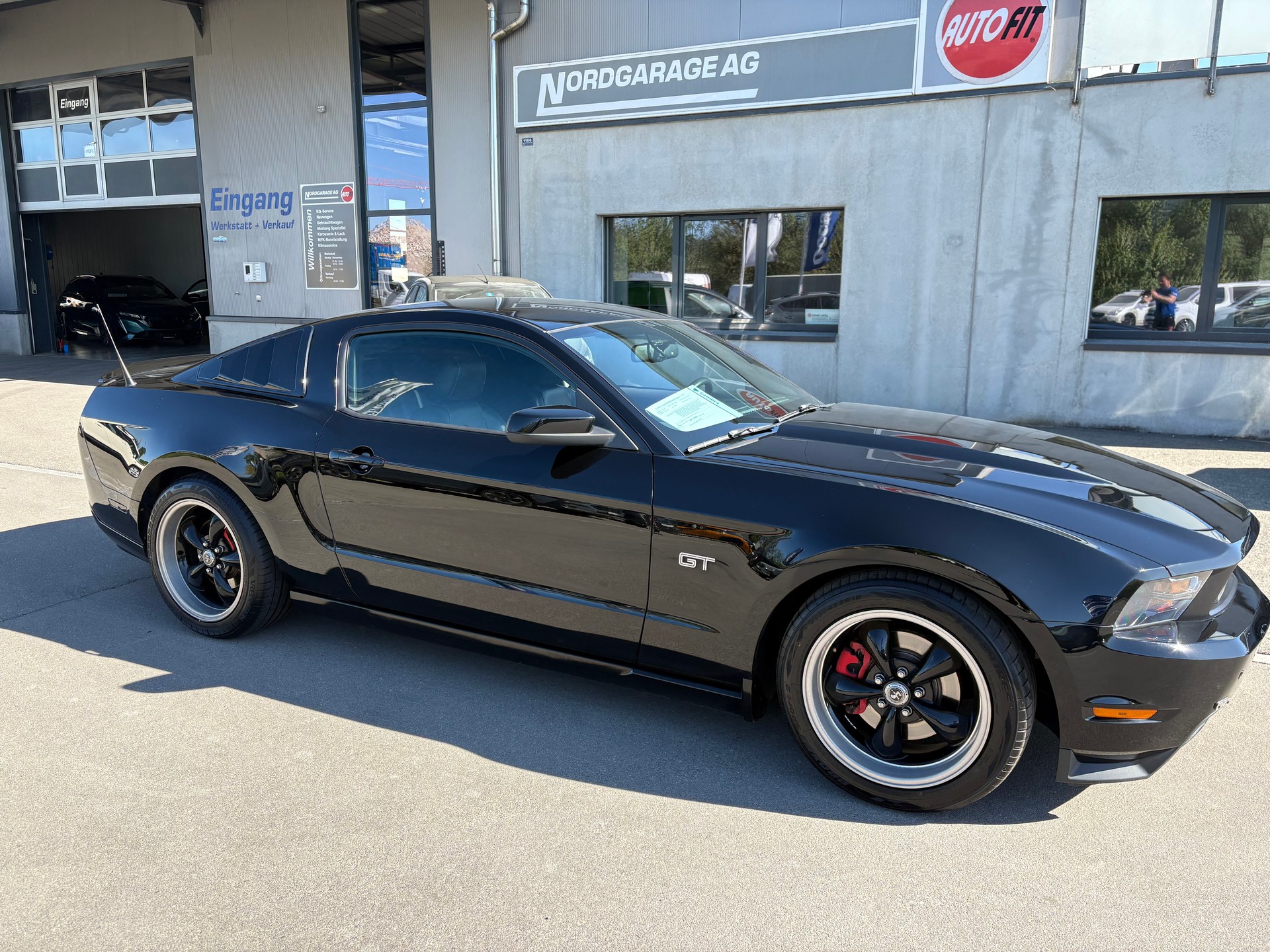 FORD Mustang Coupé 4.6 V8 GT-image-1