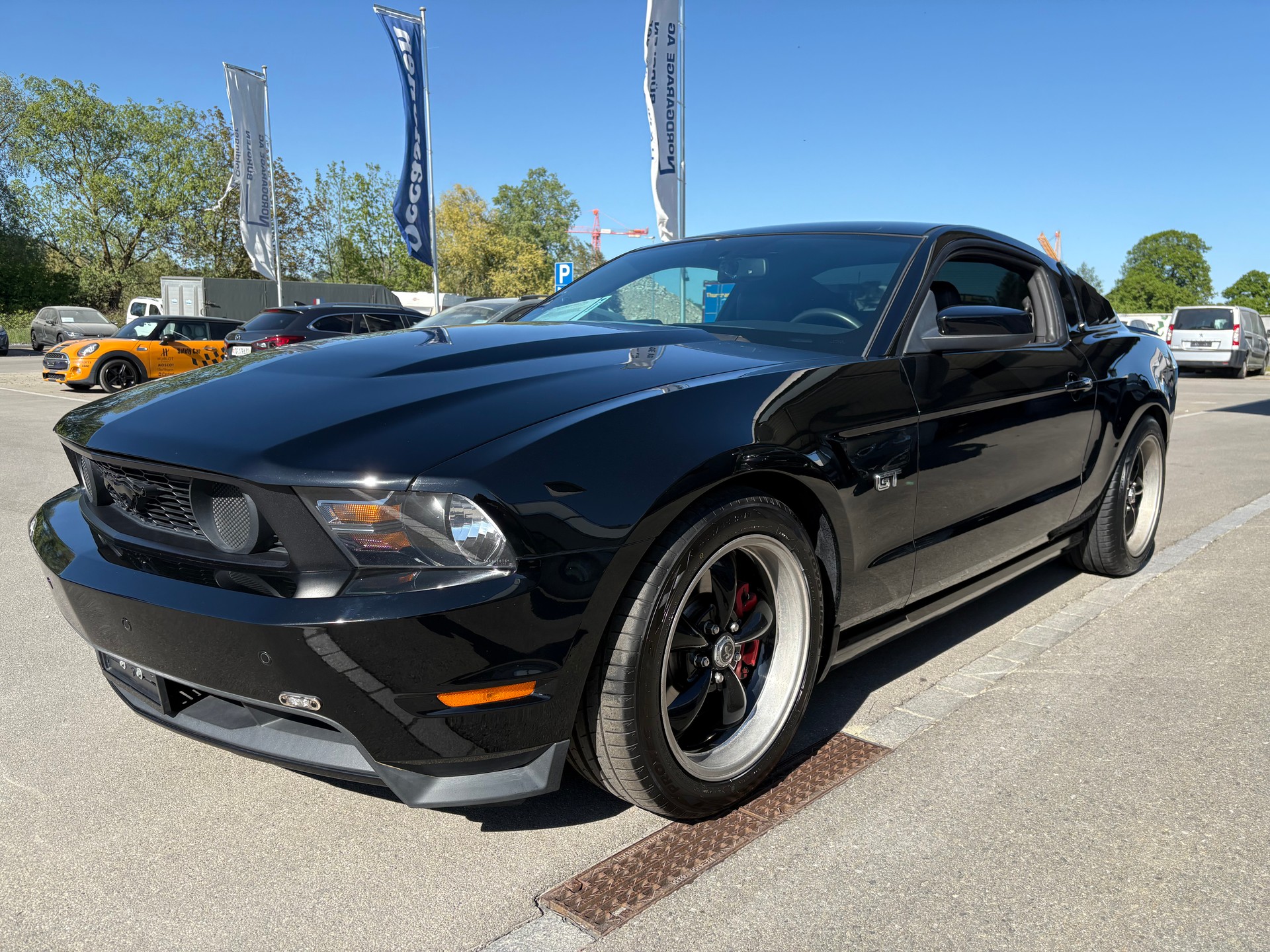FORD Mustang Coupé 4.6 V8 GT-image-2