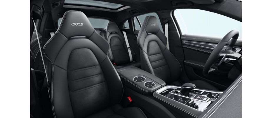 PORSCHE 4.0 V8 GTS-image-3