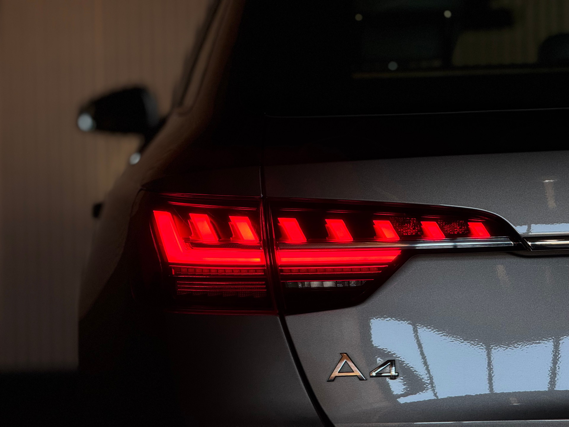 AUDI A4 Avant 2.0 35 TDI S-Tronic | 1 Jahr Garantie | Facelift | *ab CHF 199.-/ Monat*-image-6