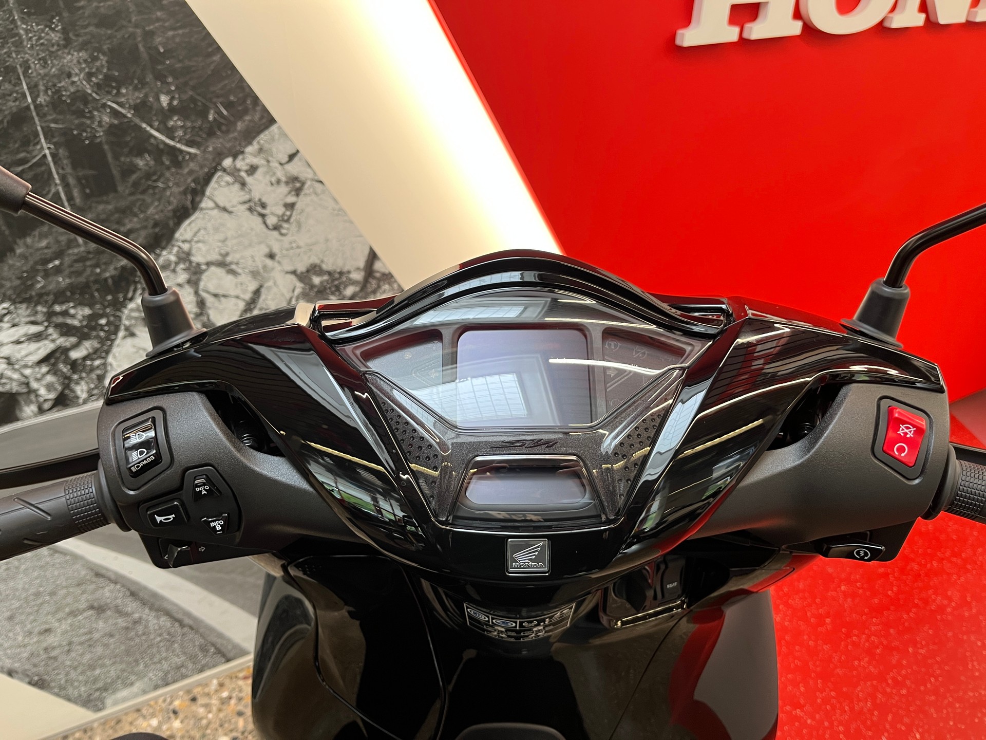HONDA SH 350-image-8