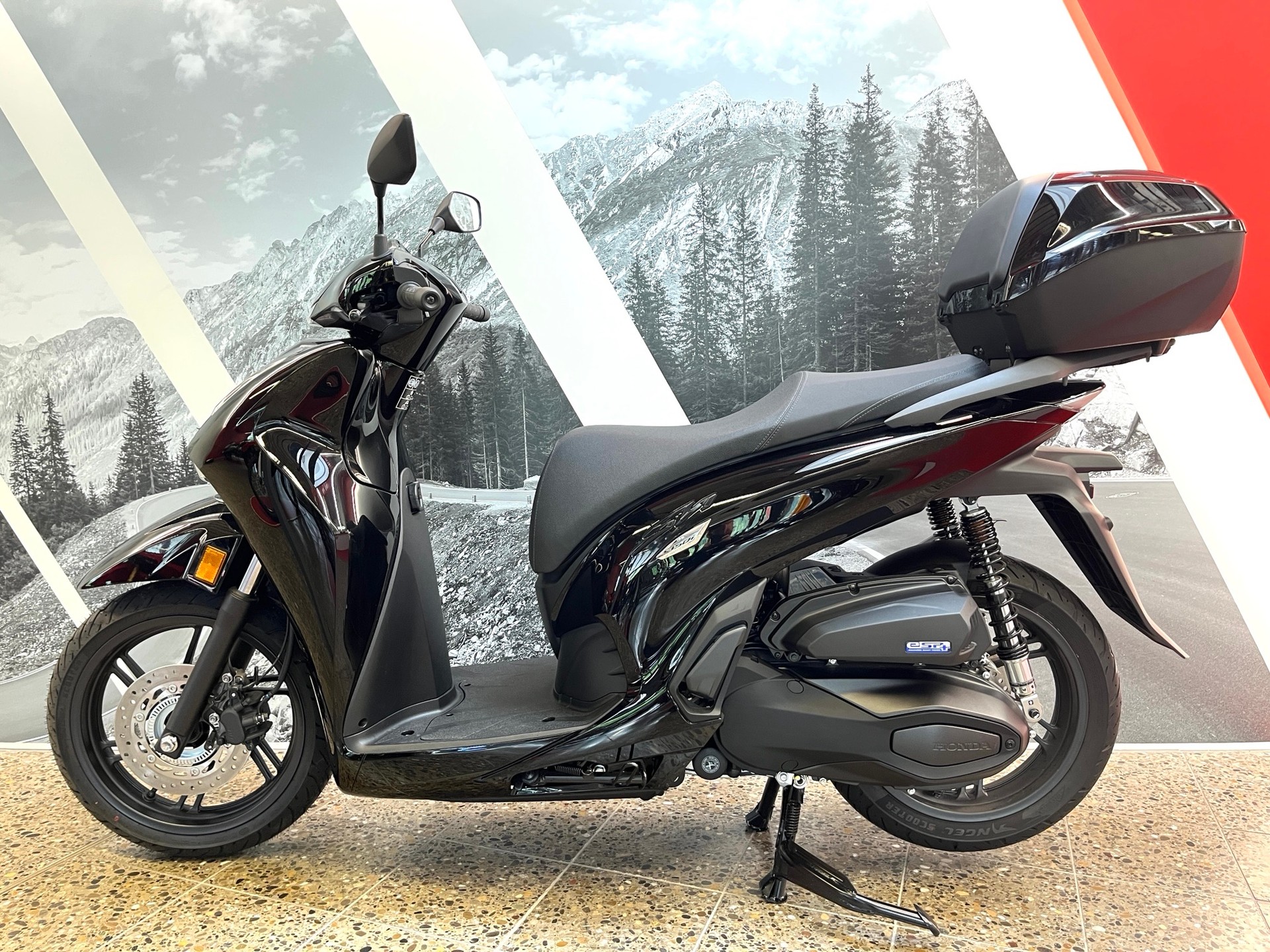 HONDA SH 350-showroom-element-1