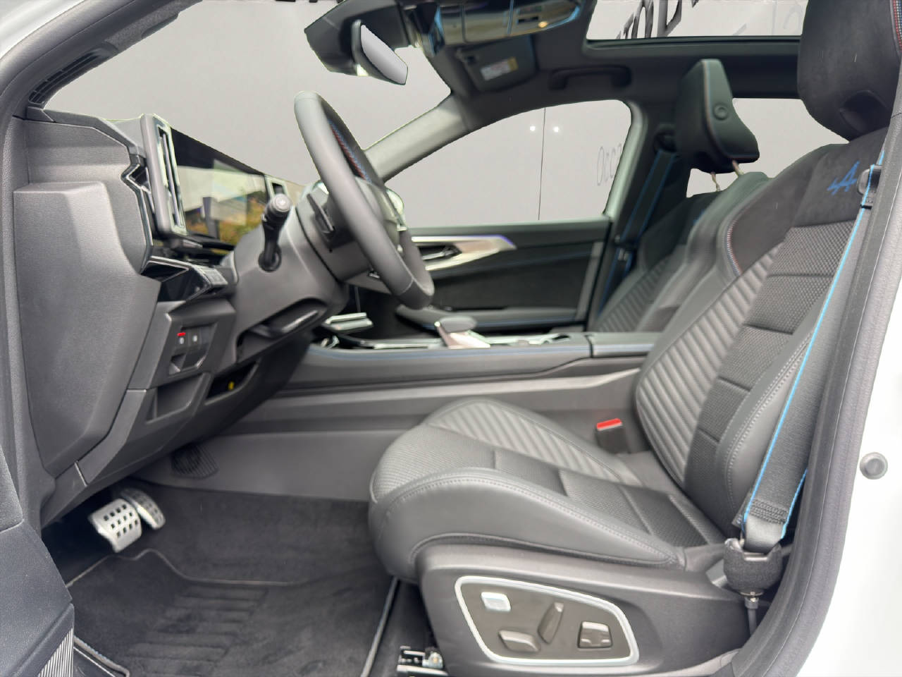 RENAULT Austral 1.2 E-Tech esprit Alpine-image-4