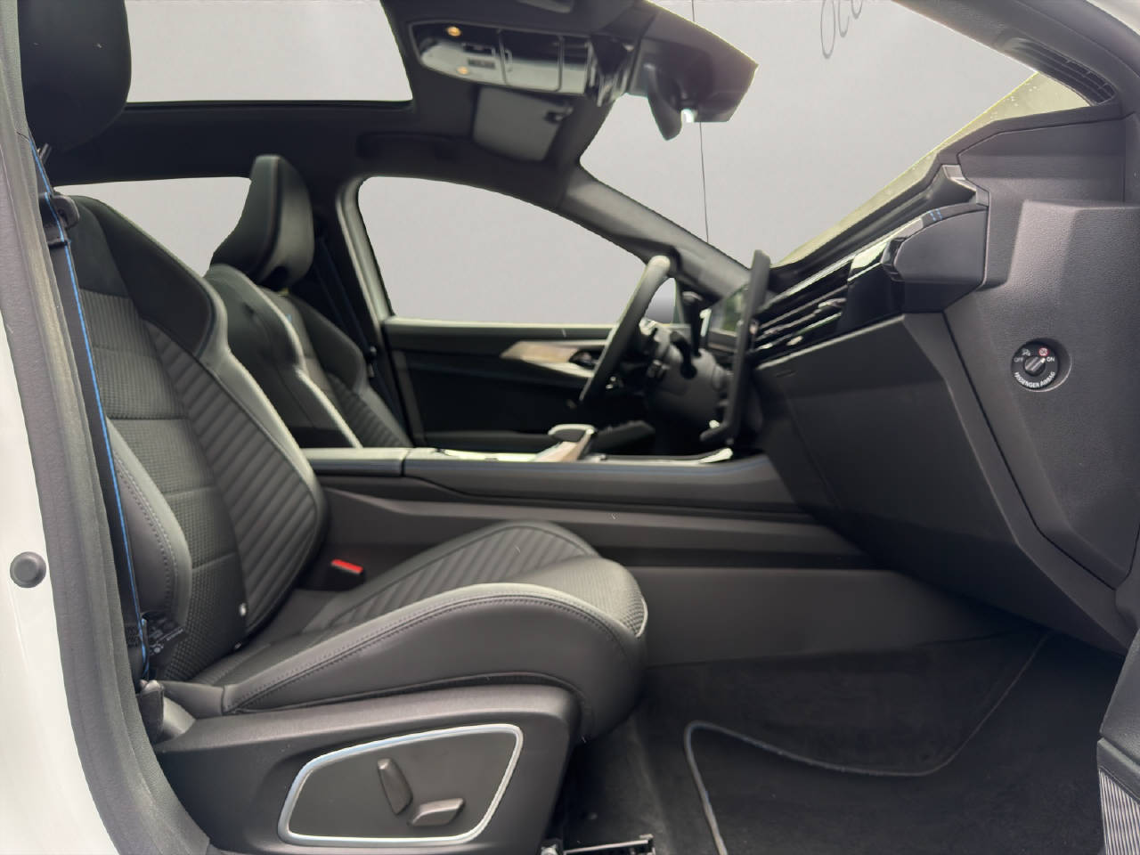 RENAULT Austral 1.2 E-Tech esprit Alpine-image-9