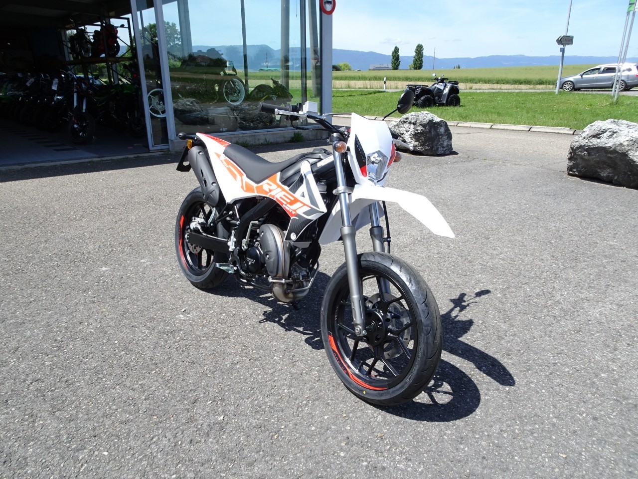 RIEJU MRT 50 SM Basse-showroom-element-1