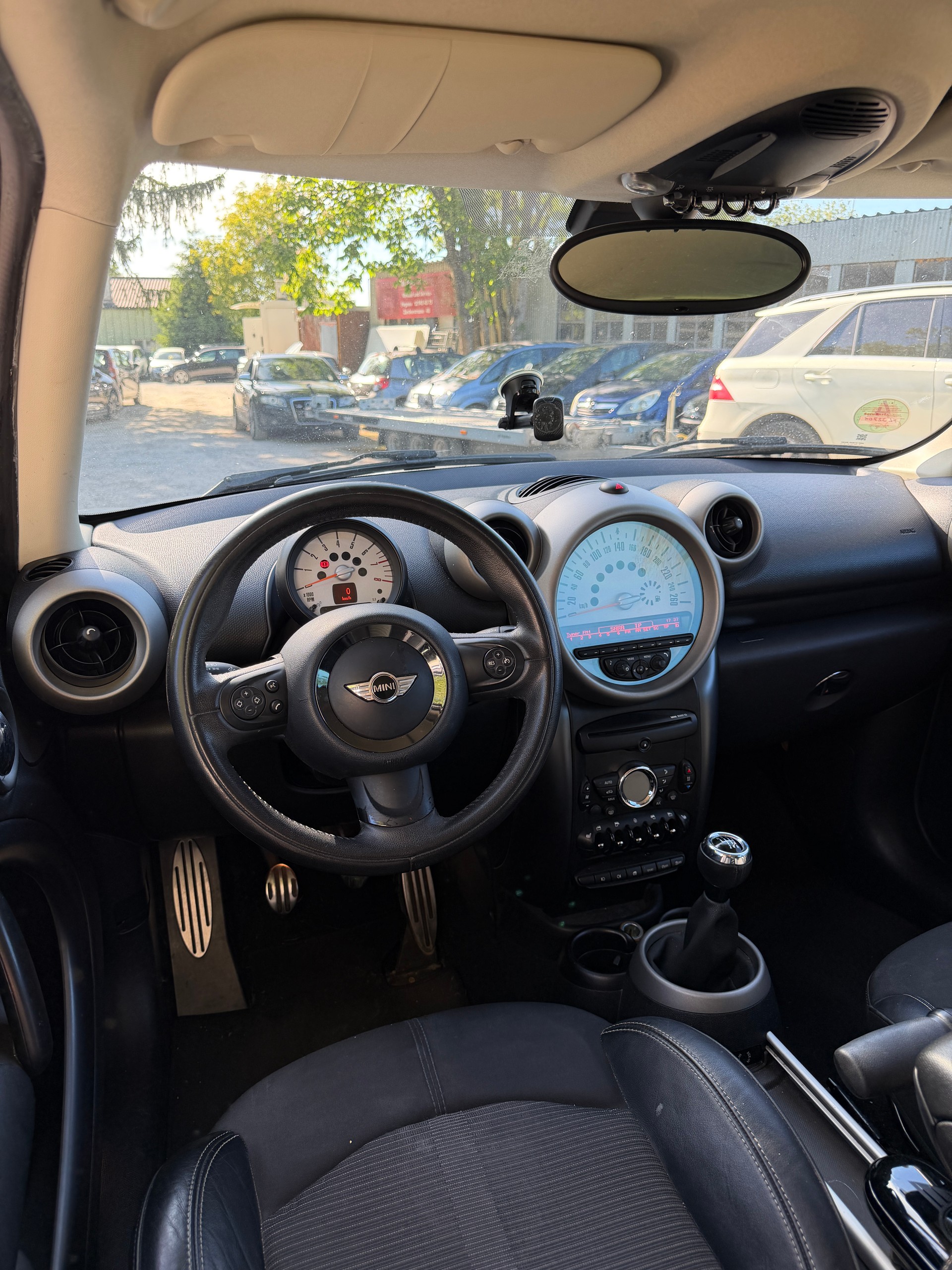 MINI Countryman Cooper S ALL4-image-9