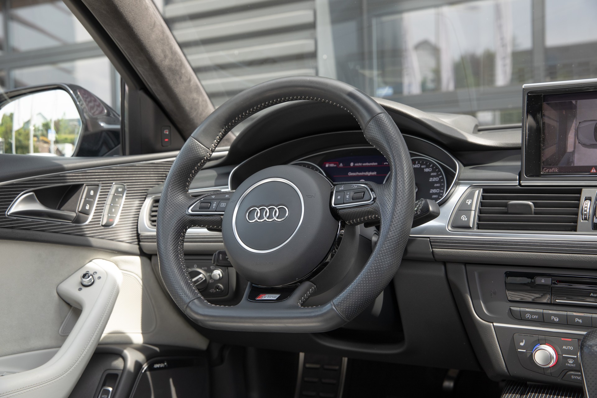 AUDI A6 Avant 3.0 BiTDI V6 qu. competition tiptronic-image-10