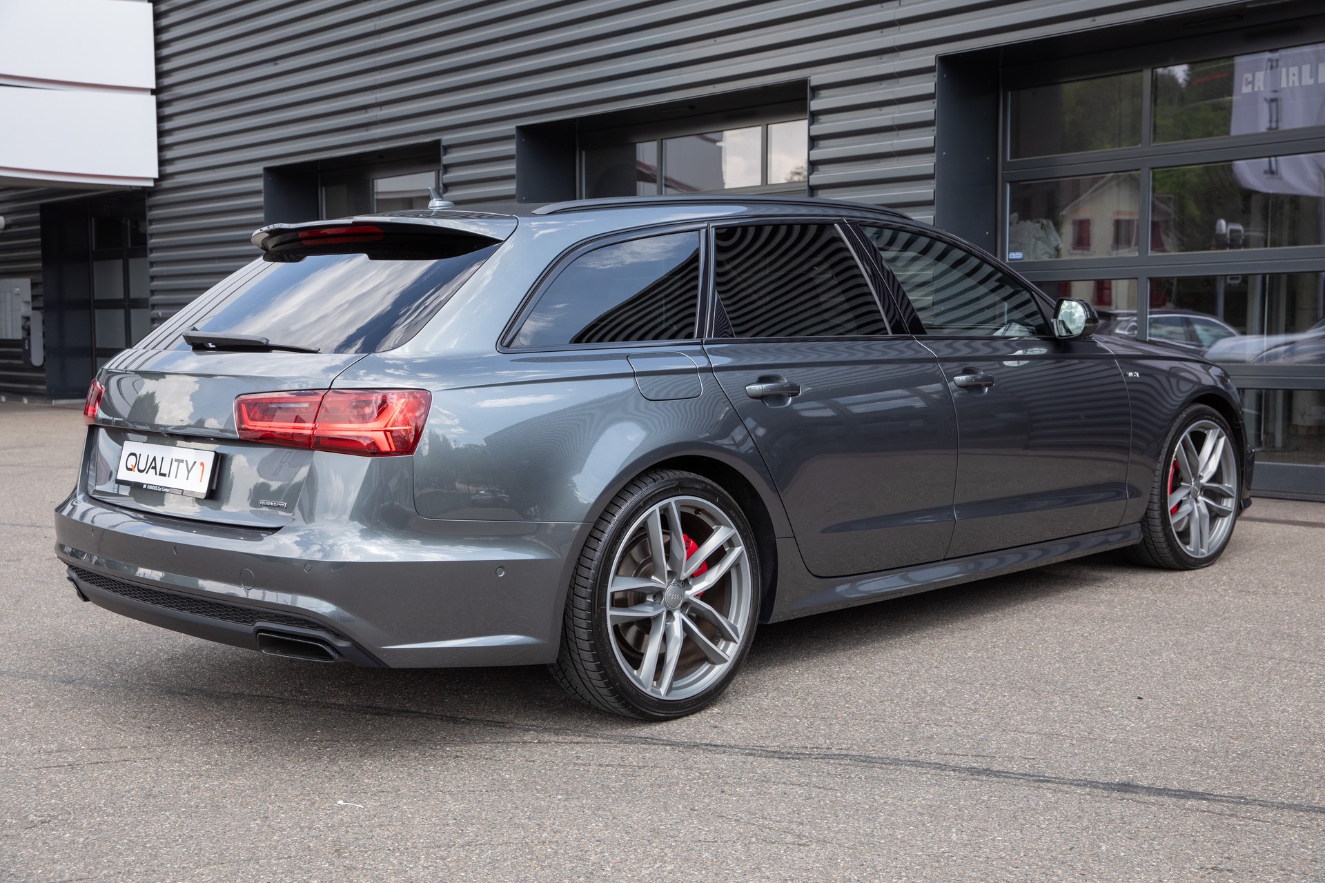AUDI A6 Avant 3.0 BiTDI V6 qu. competition tiptronic-image-3