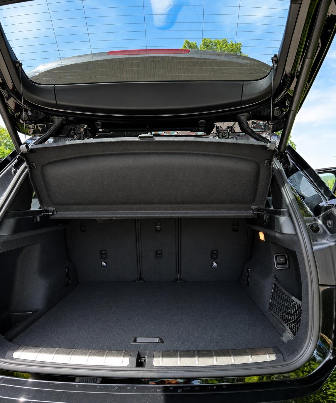 BMW xDrive 25i Sport-image-5