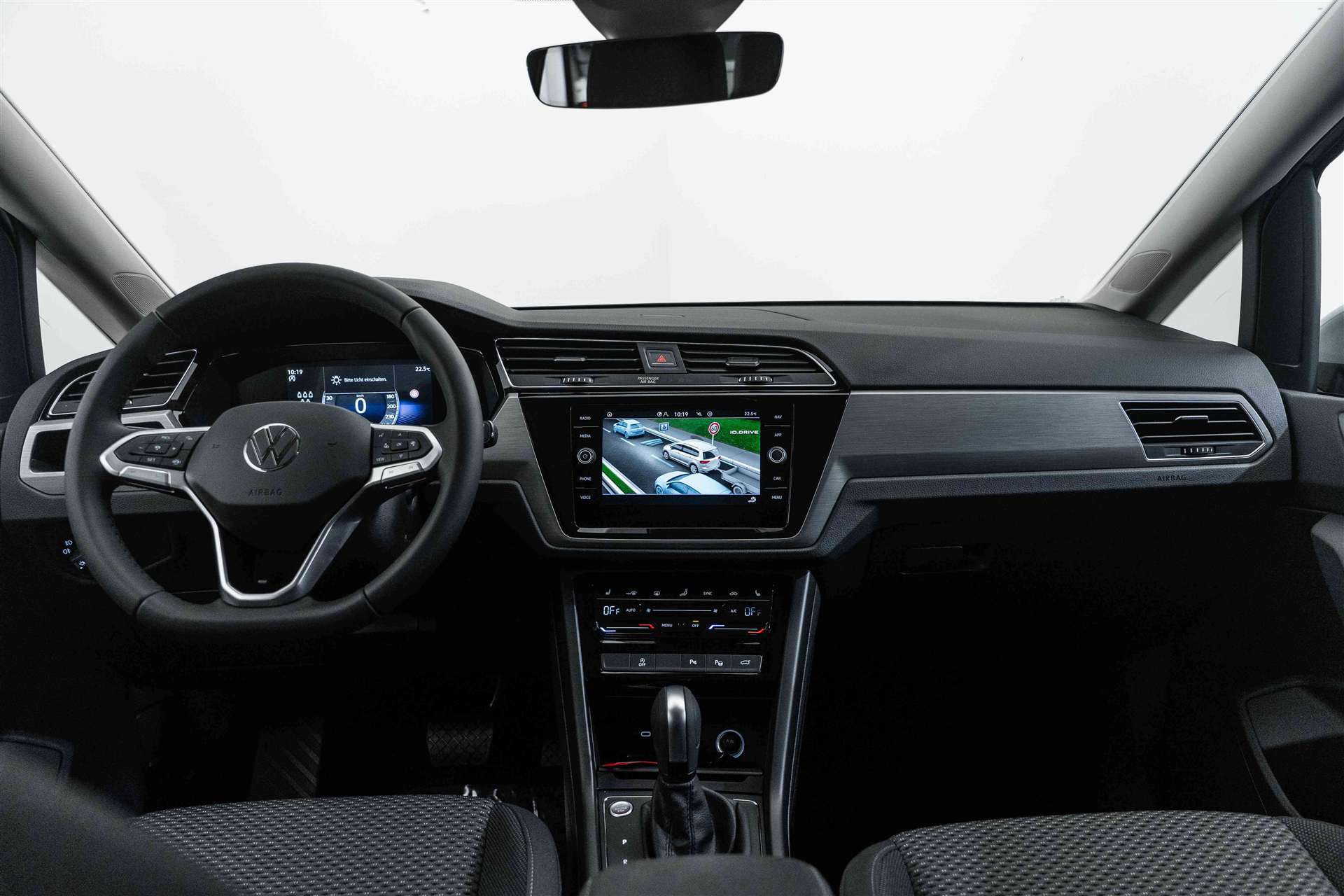 VW Touran 1.5 TSi EVO Comfortline Edition DSG-Automat 7-Plätzer-image-9