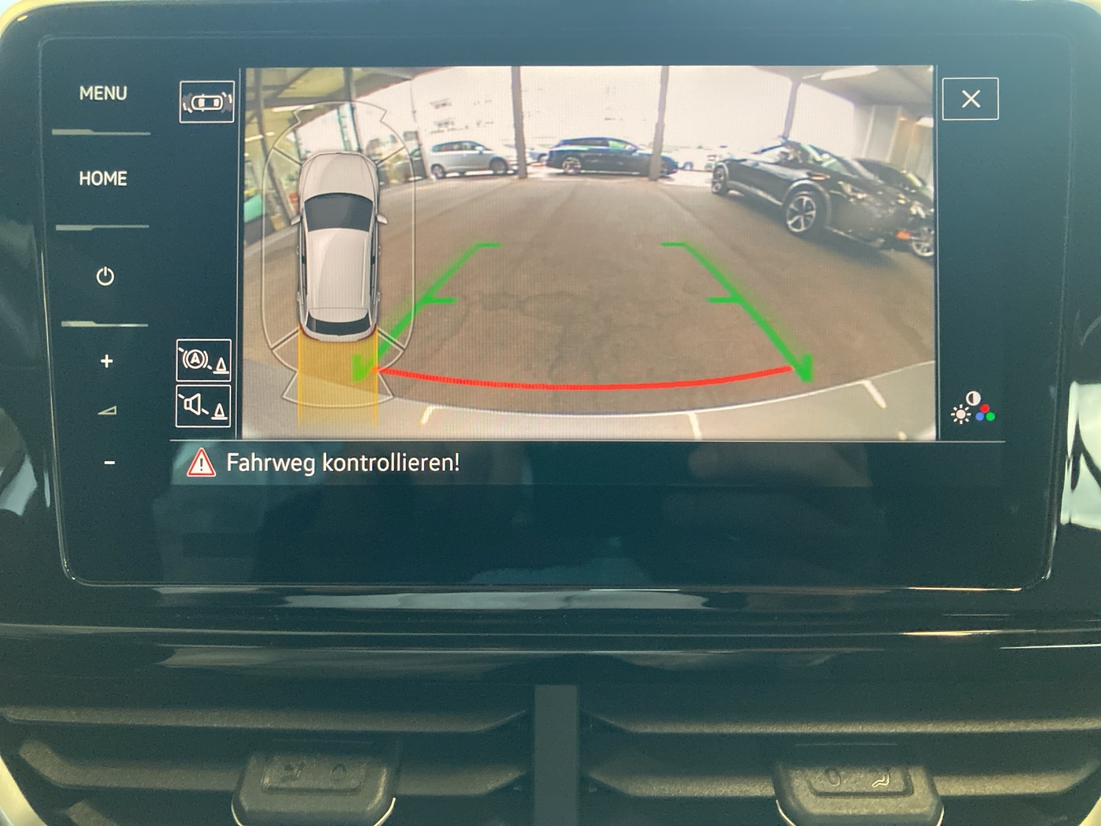 VW T-Roc 2.0 TSI R-Line DSG 4Motion-image-14
