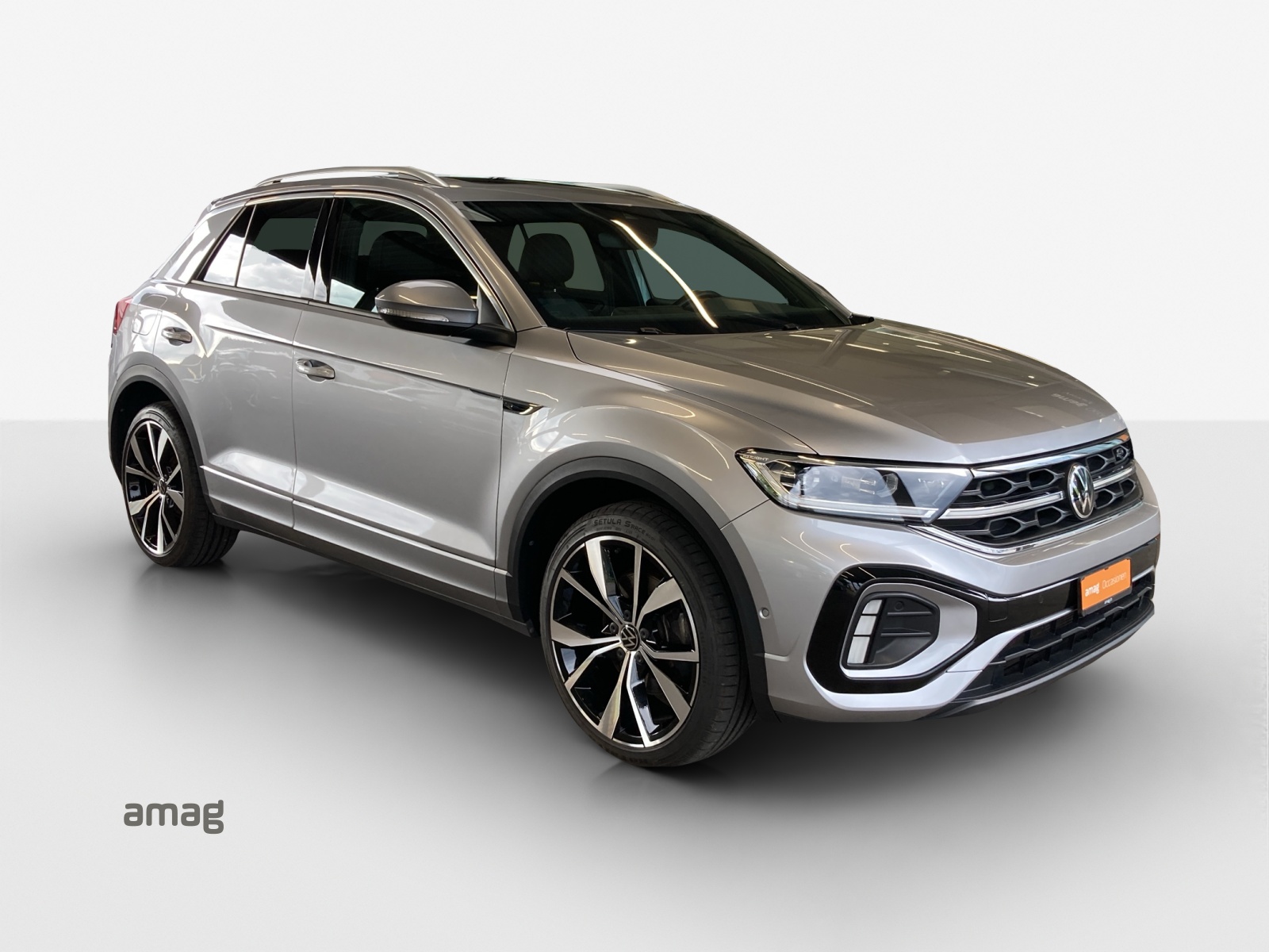 VW T-Roc 2.0 TSI R-Line DSG 4Motion-image-5