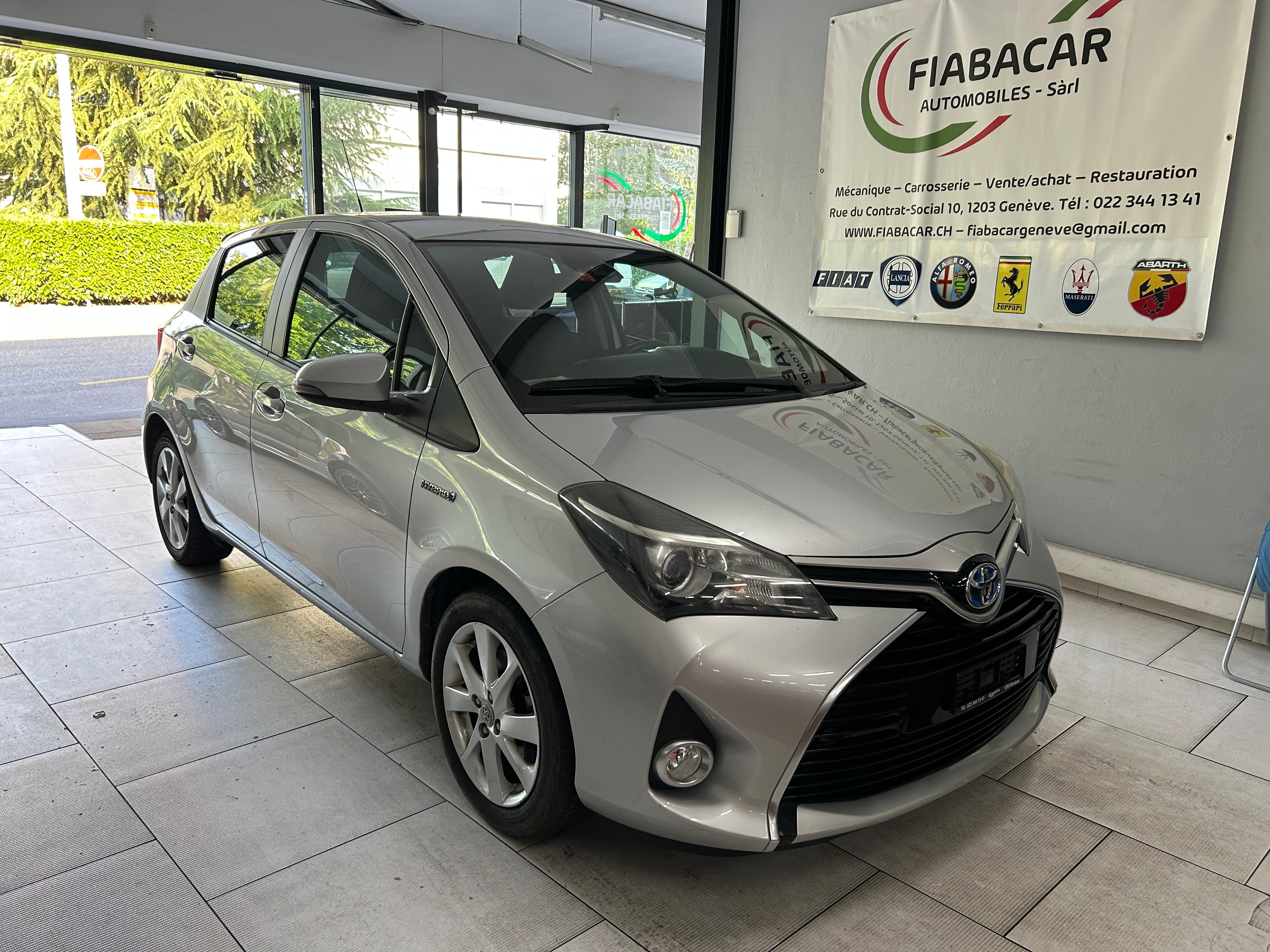 Car photo