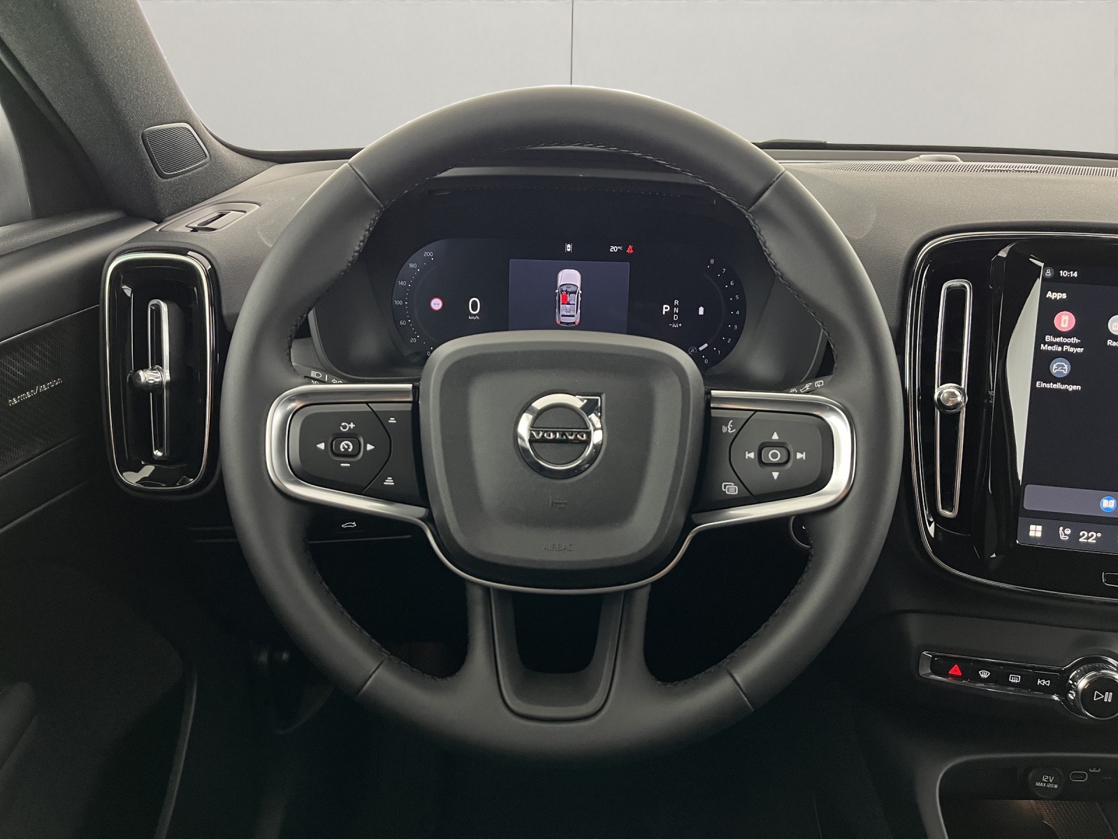 VOLVO XC40 2.0 B3 MH Plus Dark-image-10