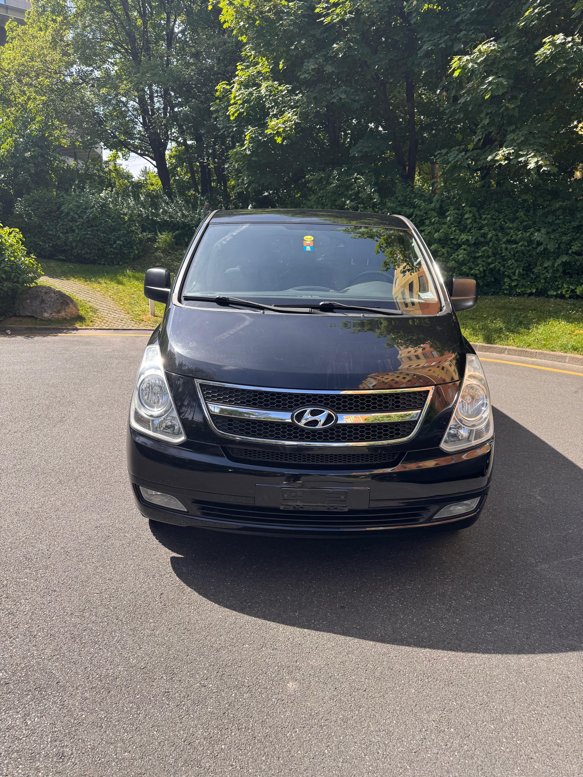 HYUNDAI H-1-image-0